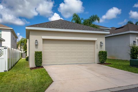 A home in WINTER GARDEN