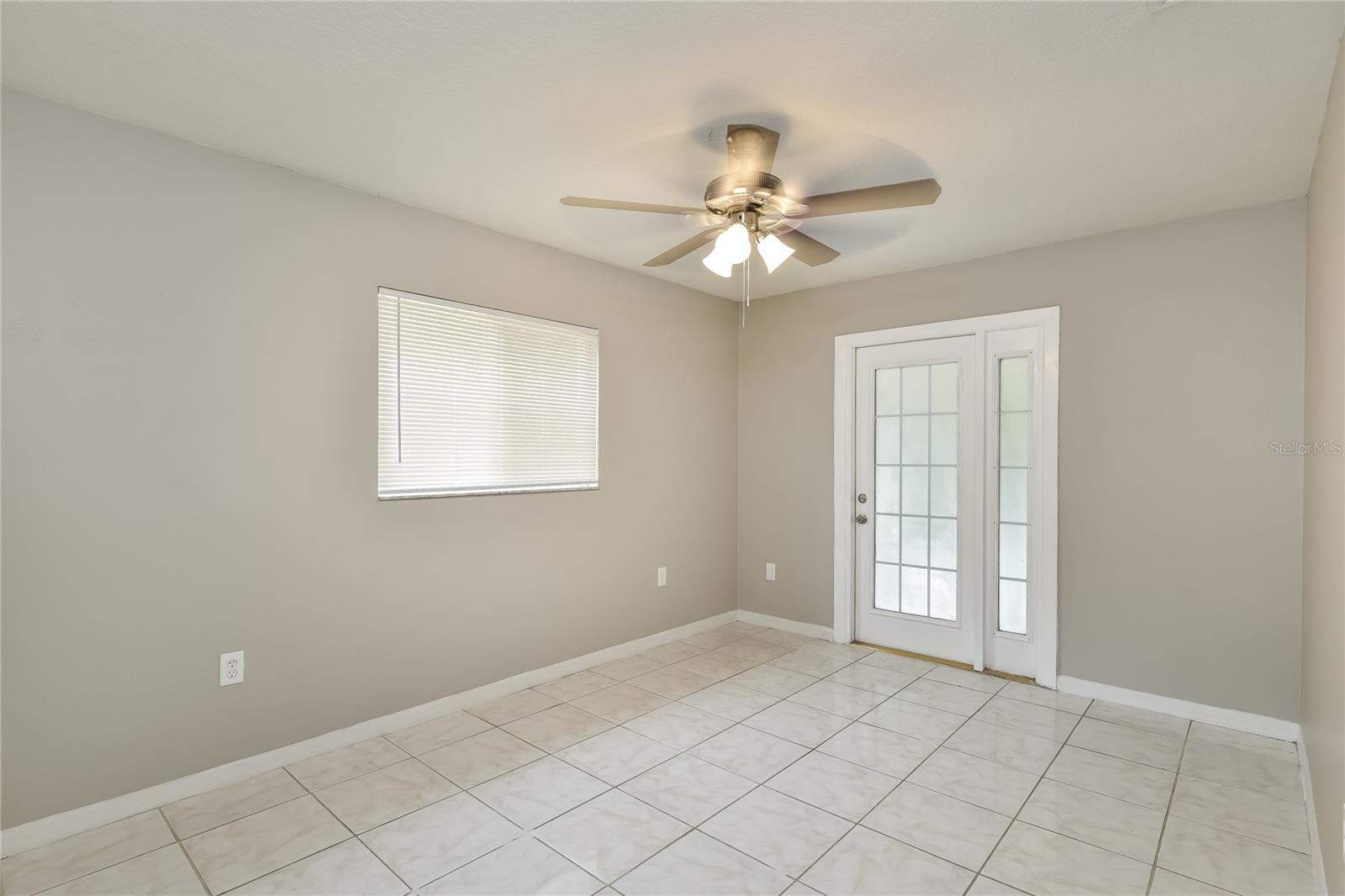 ROSEDALE - Residential Lease