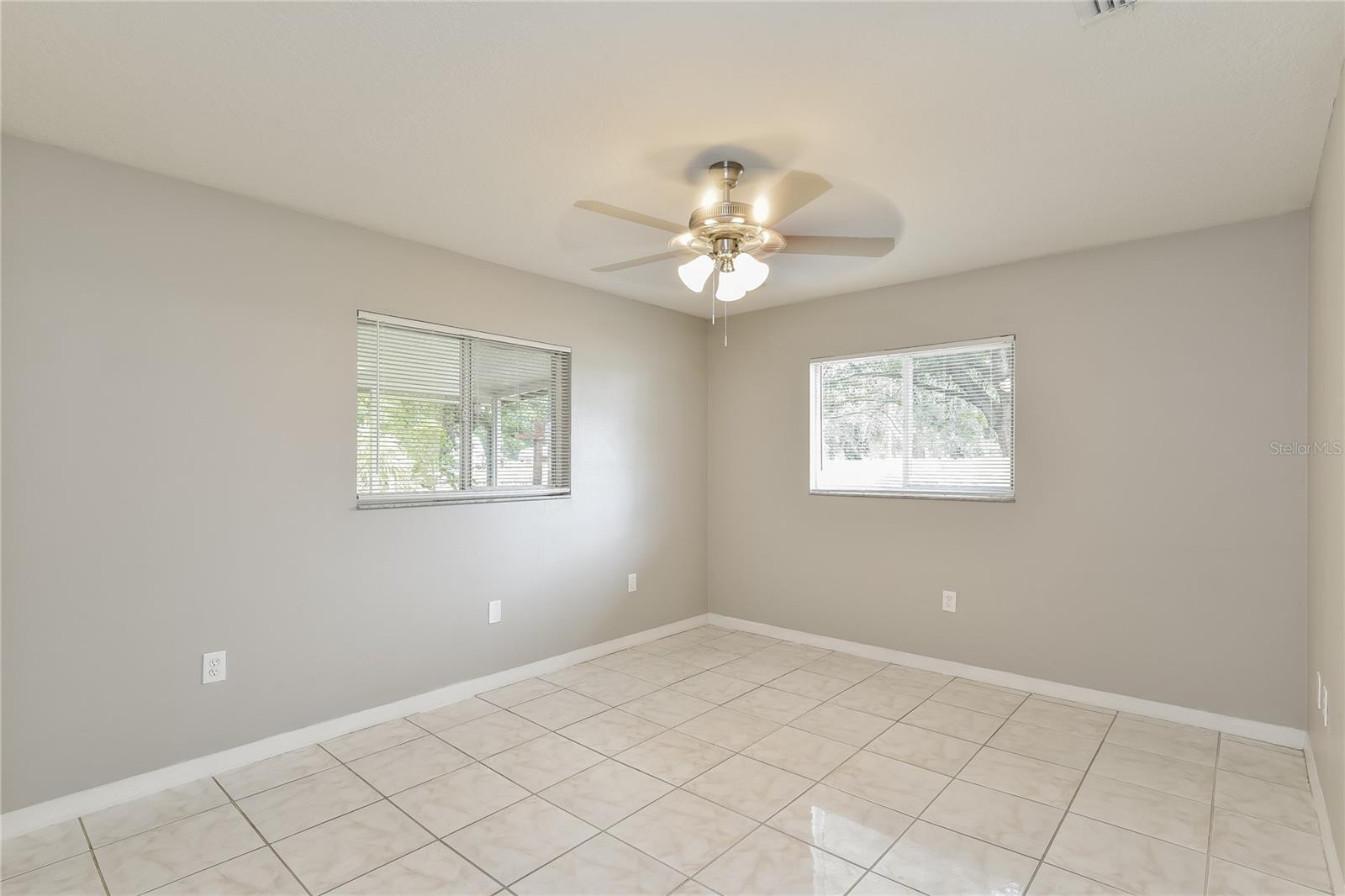 ROSEDALE - Residential Lease