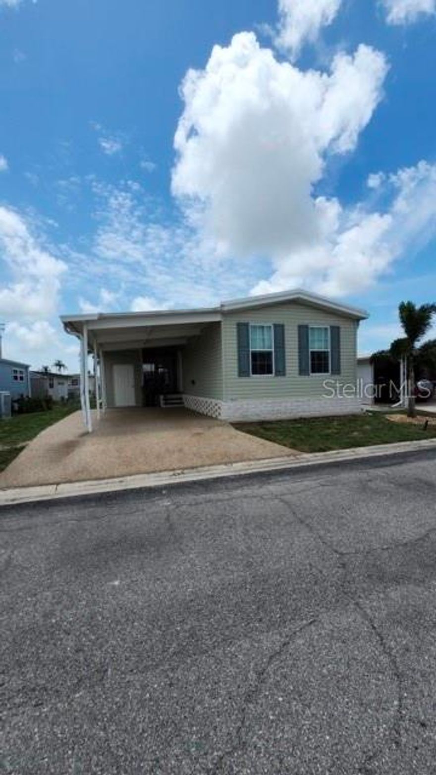 Charming 1 Bedroom, 1.5 Bath Home in Gated 55+ Community – Bradenton Tropical Palms
Welcome to this well-maintained 2009 manufactured home located in the highly sought-after Bradenton Tropical Palms, a fully gated 55+ community offering peace of mind with on-site management and maintenance.
This cozy 1 bedroom, 1.5 bath residence is perfect for year-round living or as a sunny seasonal retreat. The home is move-in ready and thoughtfully designed for comfort and convenience.
Community Highlights:
Indoor Pickleball Courts
Shuffleboard Courts
Pool Hall & Library
Expansive Gymnasium with Stage
Newly Renovated, State-of-the-Art Kitchen – perfect for hosting retirement parties, club meetings, or social events
Enjoy the lush, beautifully maintained grounds and friendly neighborhood atmosphere. Bradenton Tropical Palms offers resort-style living just minutes from:
Gulf Beaches – Approx. 8 miles
LECOM Park – Home of the Pittsburgh Pirates spring training
Sarasota-Bradenton International Airport – Only 10 miles away
Don’t miss this opportunity to own a slice of Florida paradise in one of Bradenton’s most desirable retirement communities!