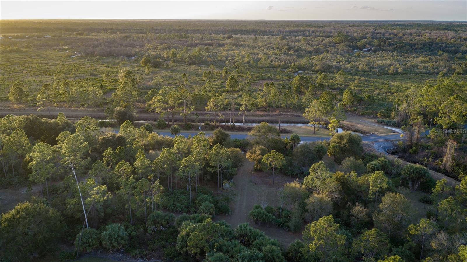 INDIAN HAMMOCK HUNT & RIDING - Land