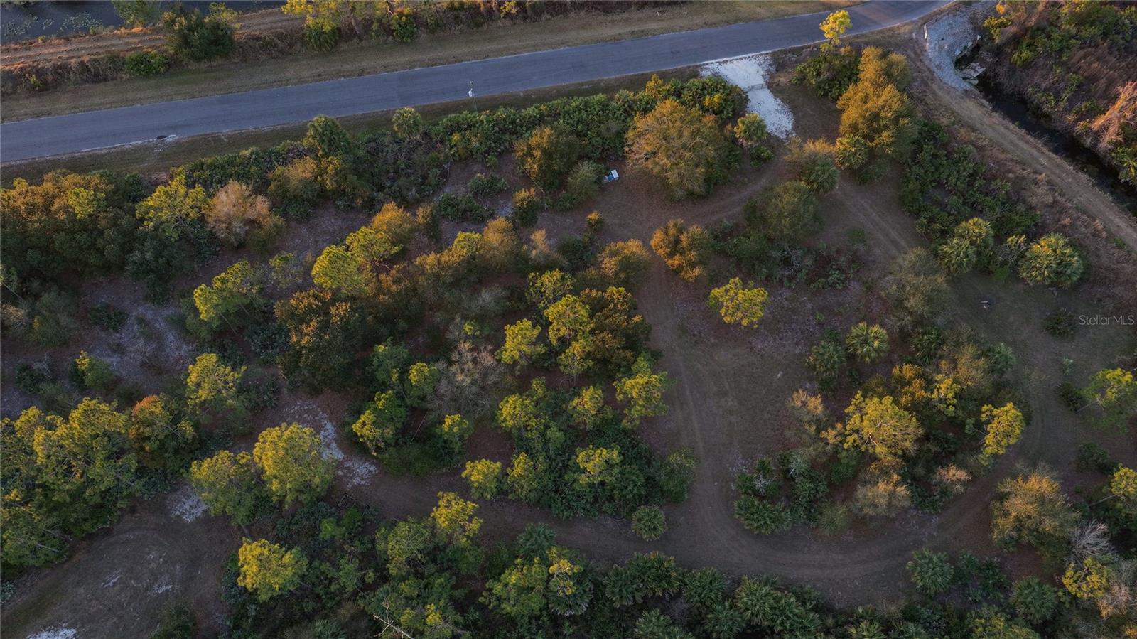 INDIAN HAMMOCK HUNT & RIDING - Land