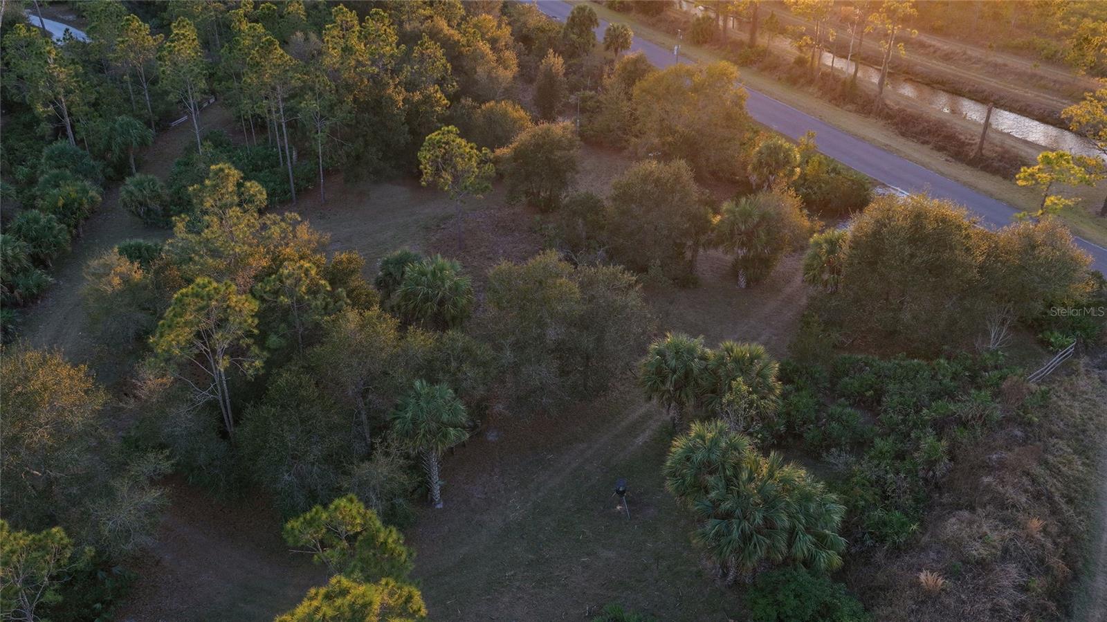 INDIAN HAMMOCK HUNT & RIDING - Land