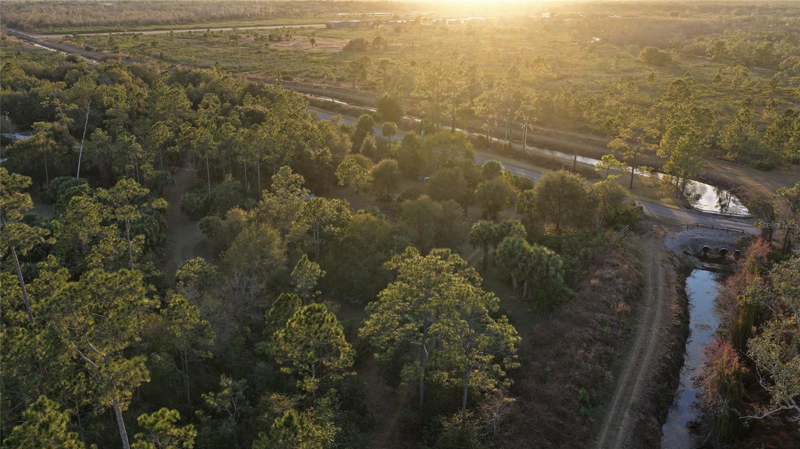 INDIAN HAMMOCK HUNT & RIDING - Land