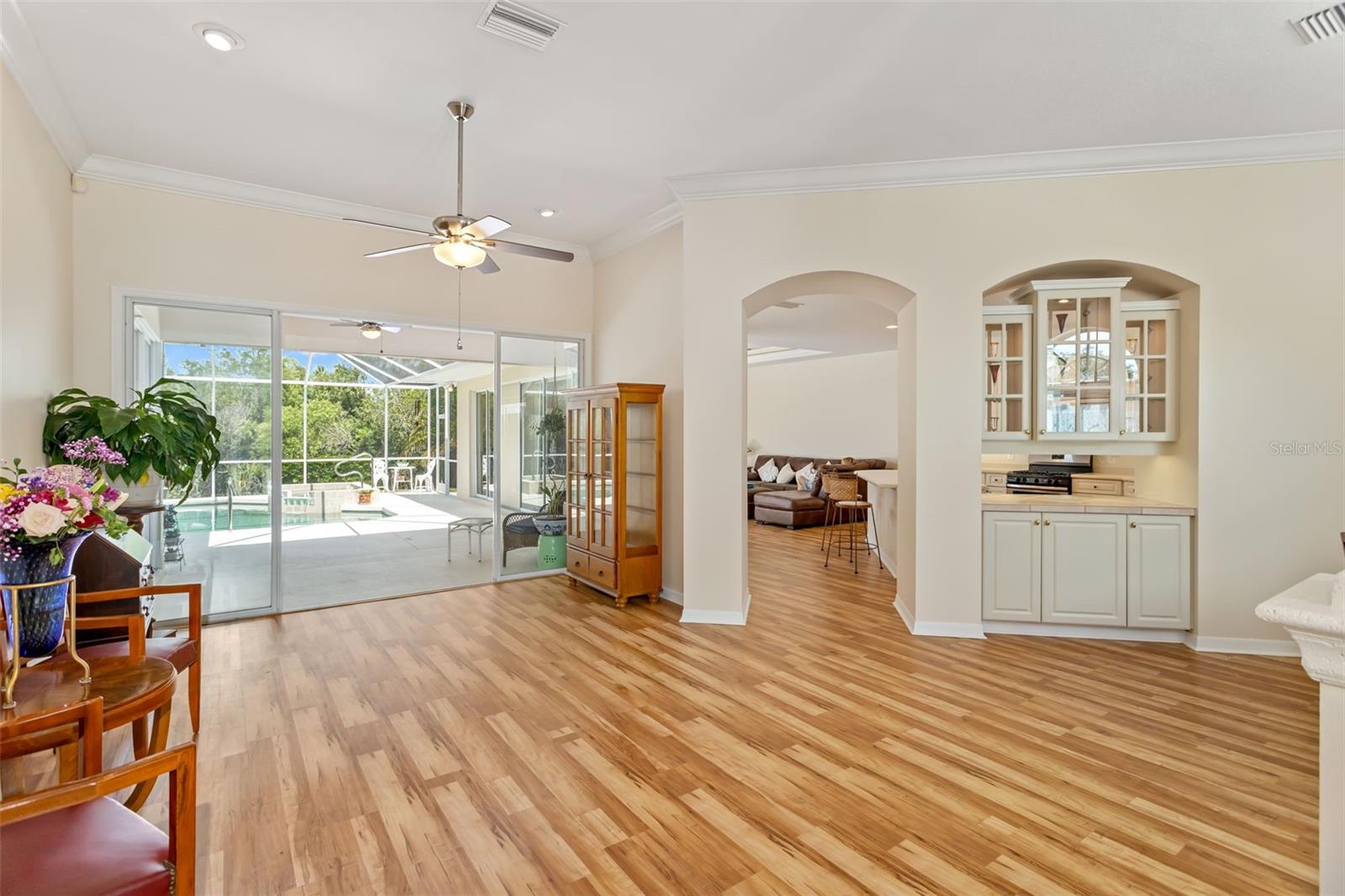 RIVERWALK VILLAGE - Residential