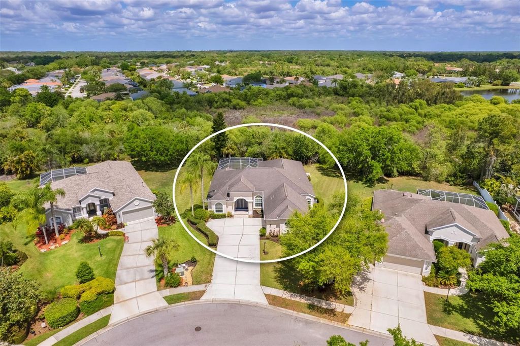 Photo of 10905 Bullrush Terrace, Lakewood Ranch, FL 34202 (MLS # A4688997)