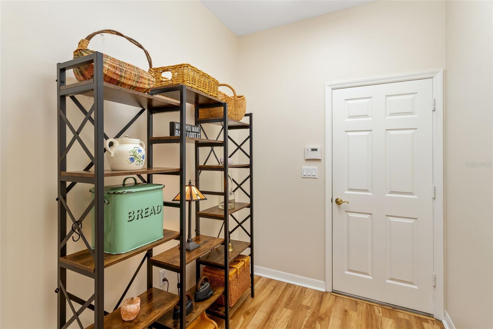 RIVERWALK VILLAGE - Residential