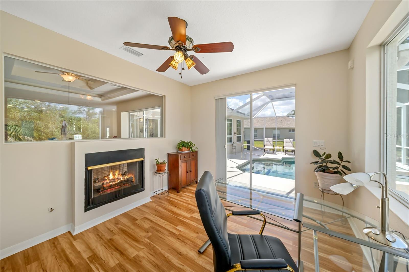 RIVERWALK VILLAGE - Residential