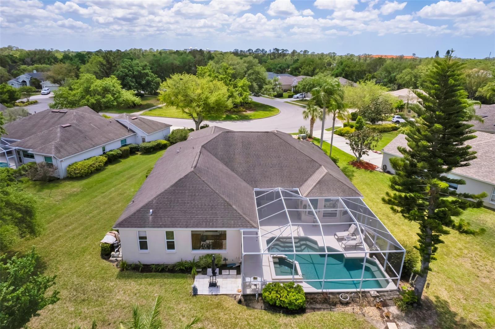 RIVERWALK VILLAGE - Residential