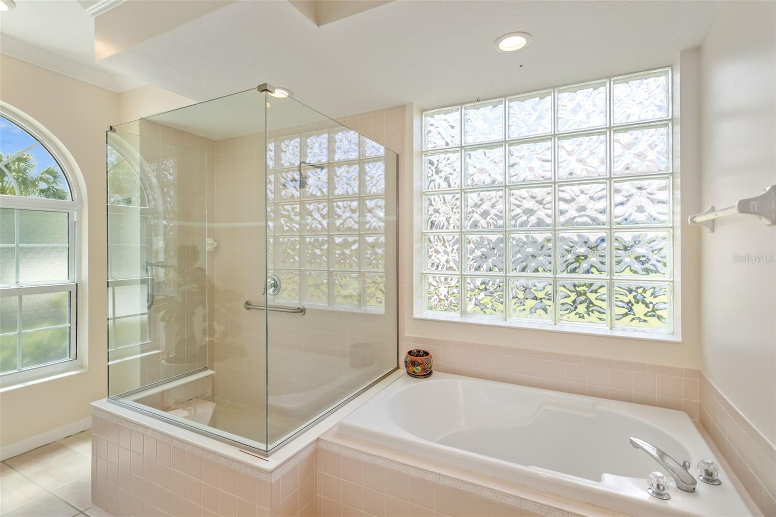 RIVERWALK VILLAGE - Residential