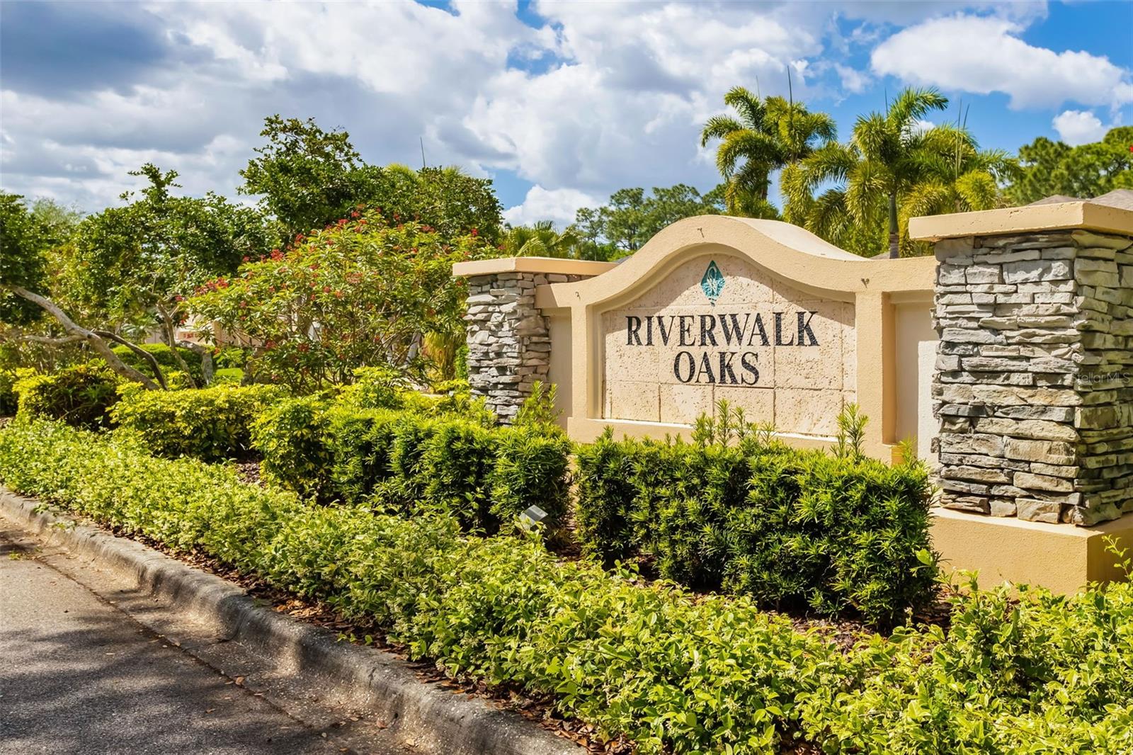 RIVERWALK VILLAGE - Residential