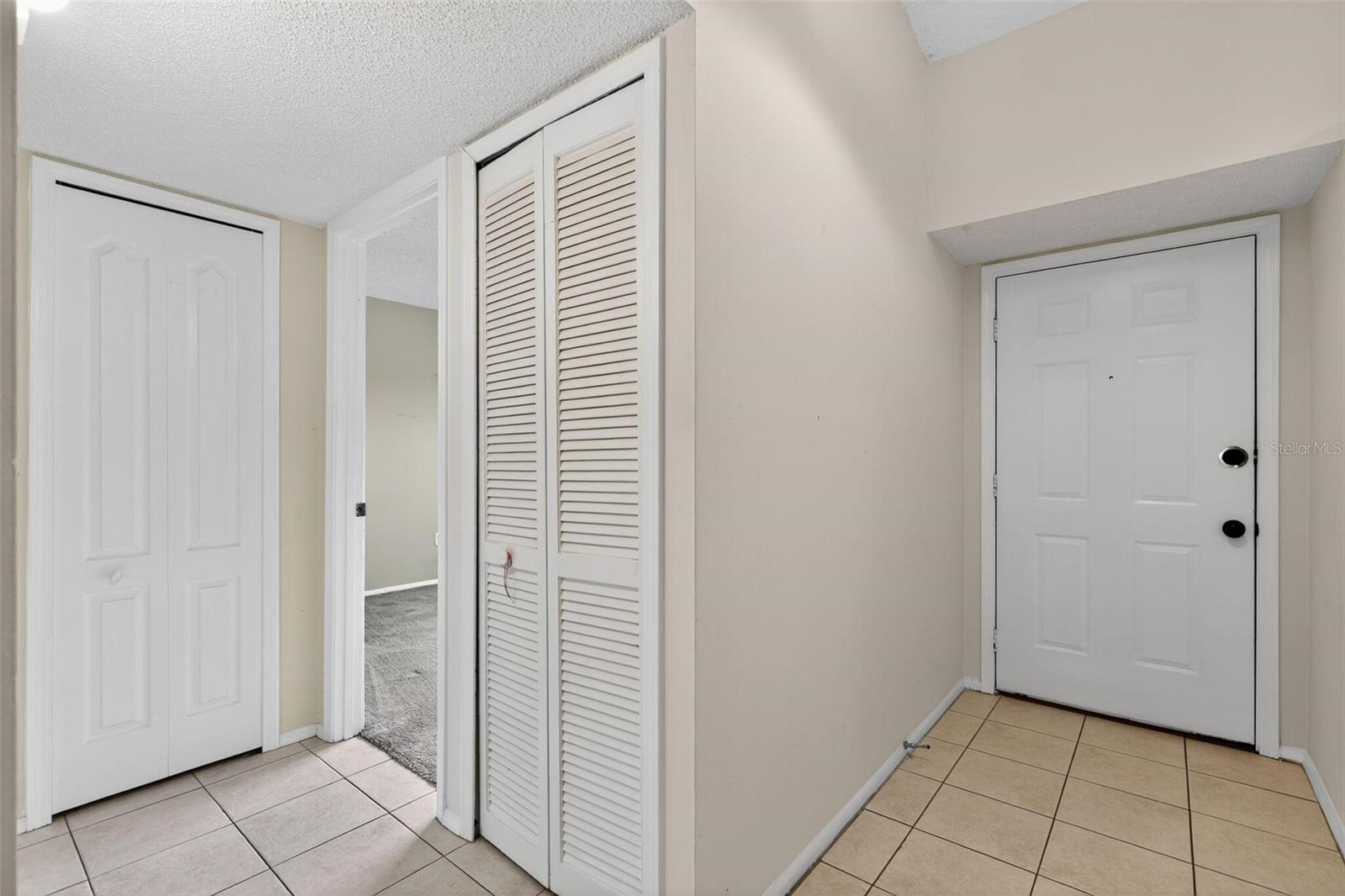 LAKE MANDARIN UNIT 12A - Residential