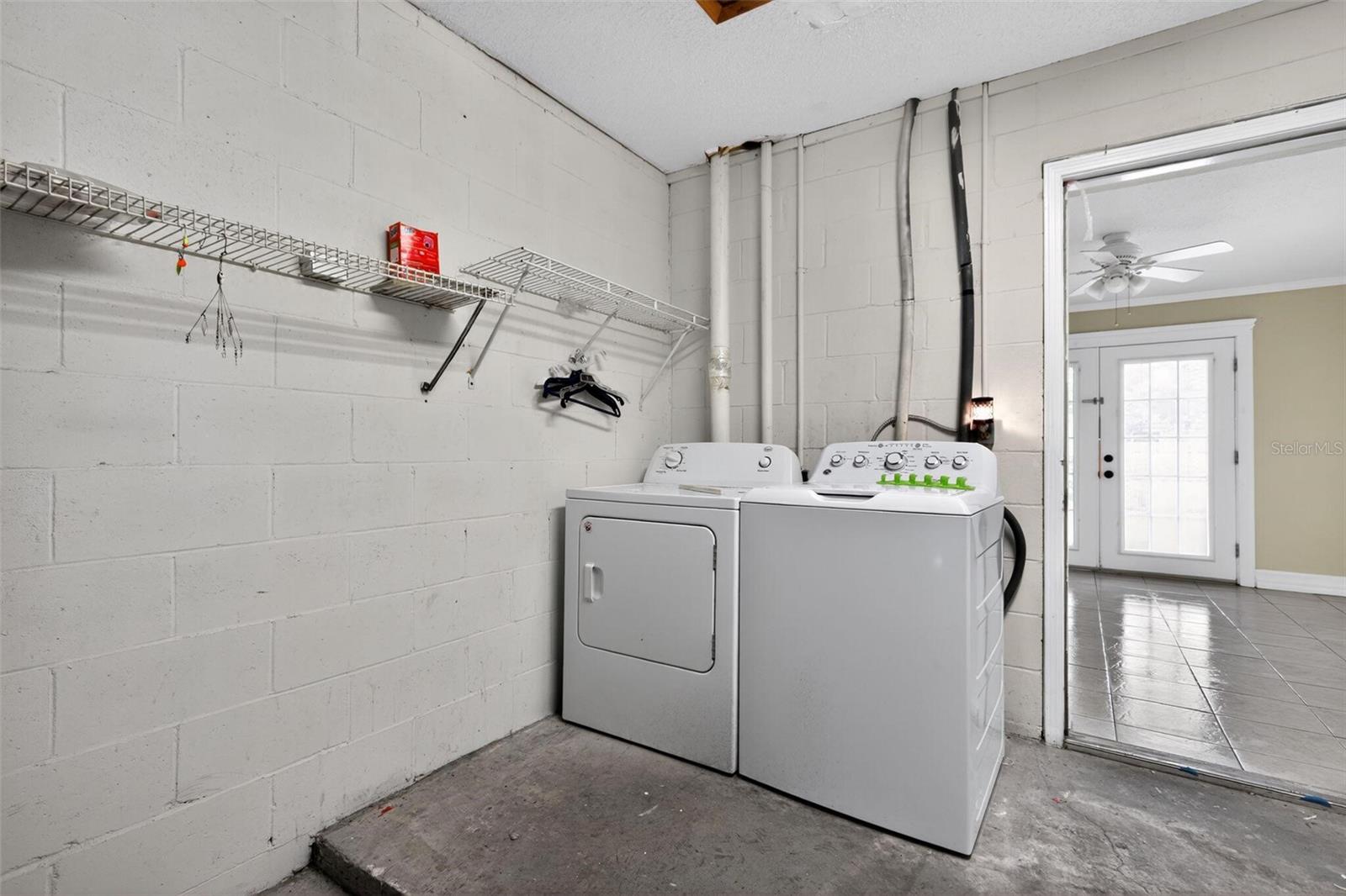 LAKE MANDARIN UNIT 12A - Residential