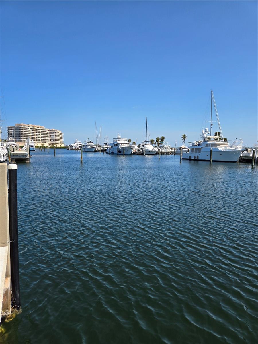 8177 - LONGBOAT KEY MOORINGS MARINA 2 - Residential