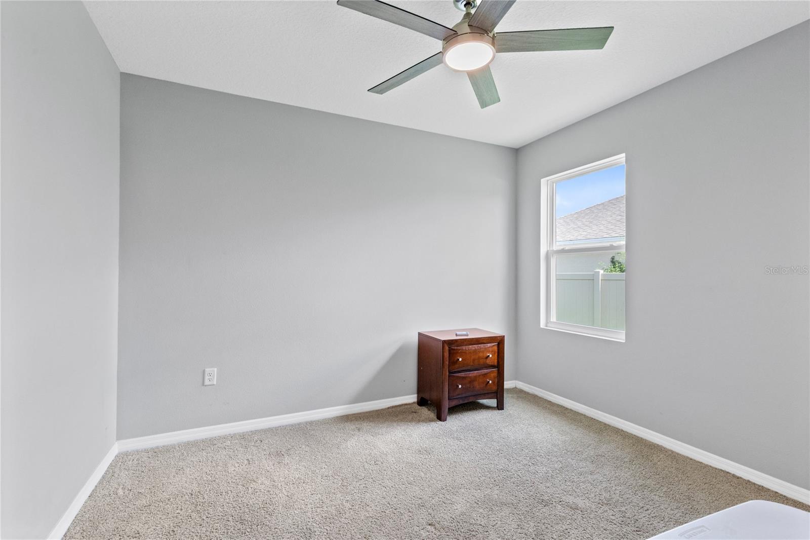 5207 MAHOGANY DRIVE