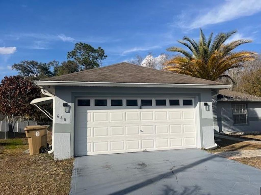 Photo of 640 Floridian Drive, Kissimmee, FL 34758 (MLS # S5143917)