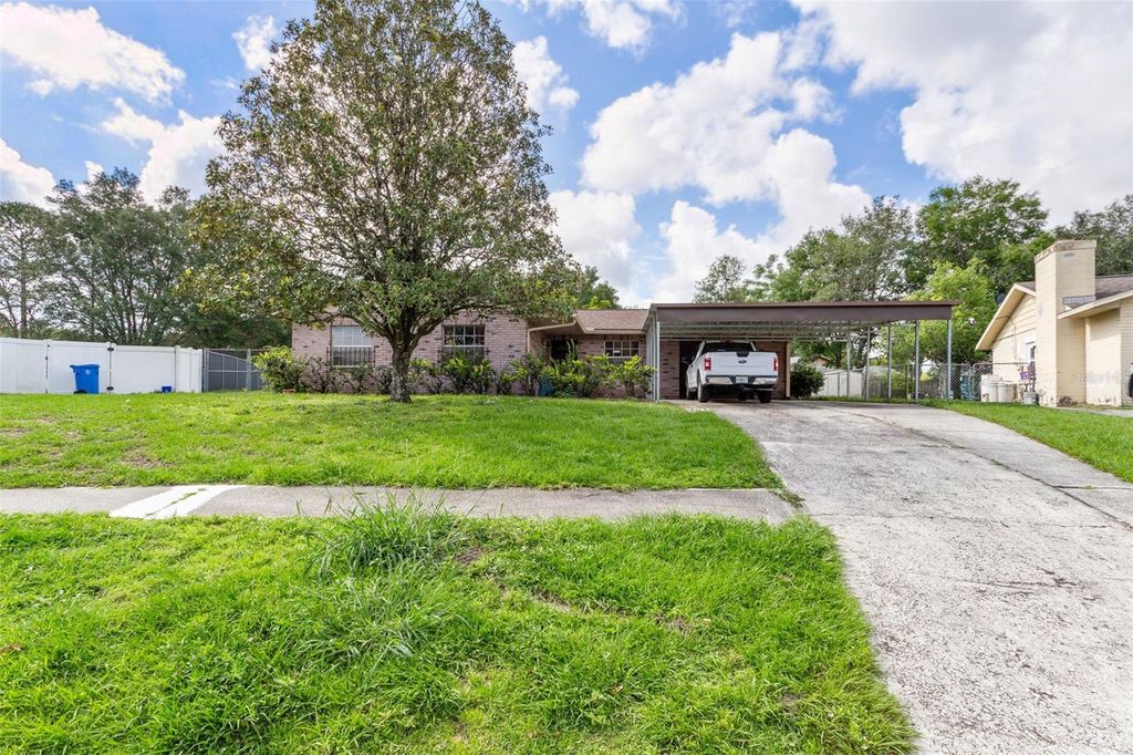 Photo of 4721 PRESIDENTIAL STREET, SEFFNER, FL 33584 (MLS # T3451544)