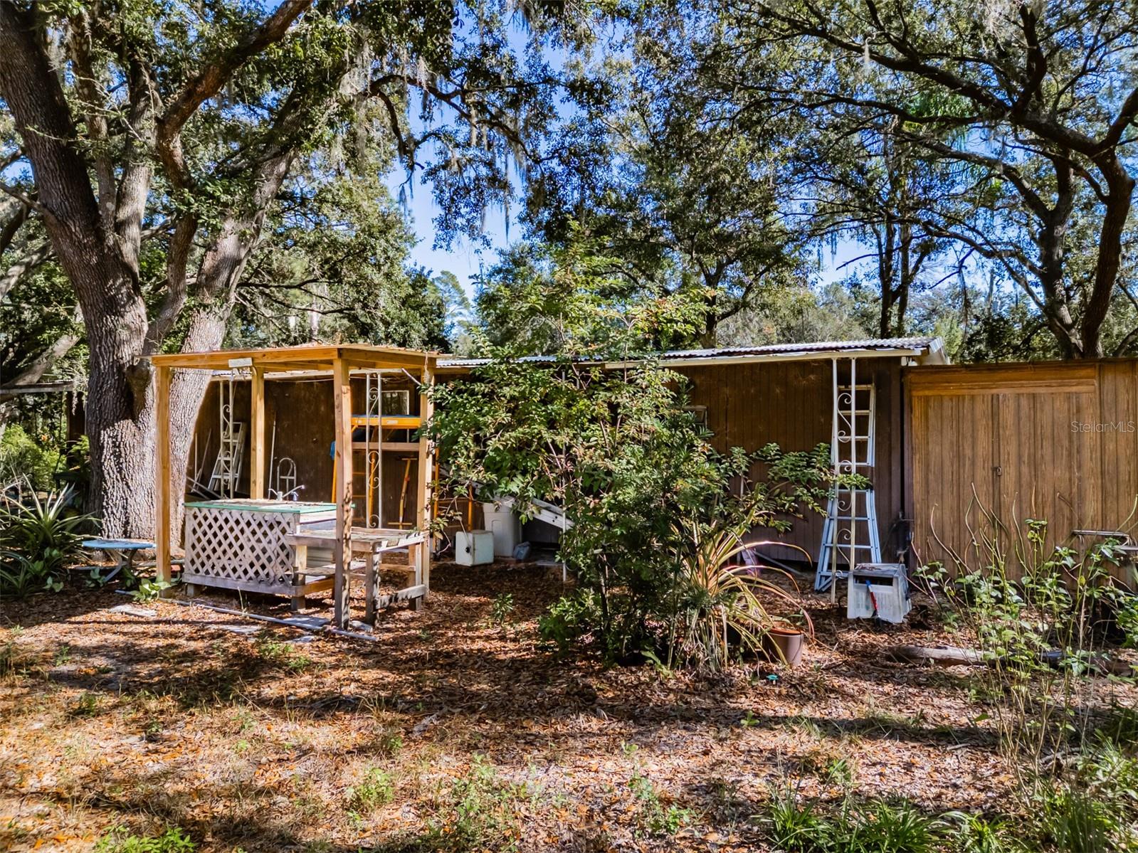 UNPLATTED - Residential