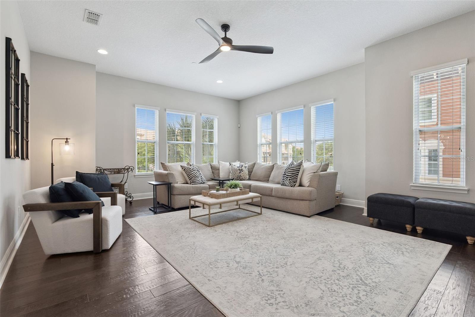 FOUNTAIN PARKE AT LAKE MARY PH 2 - Residential