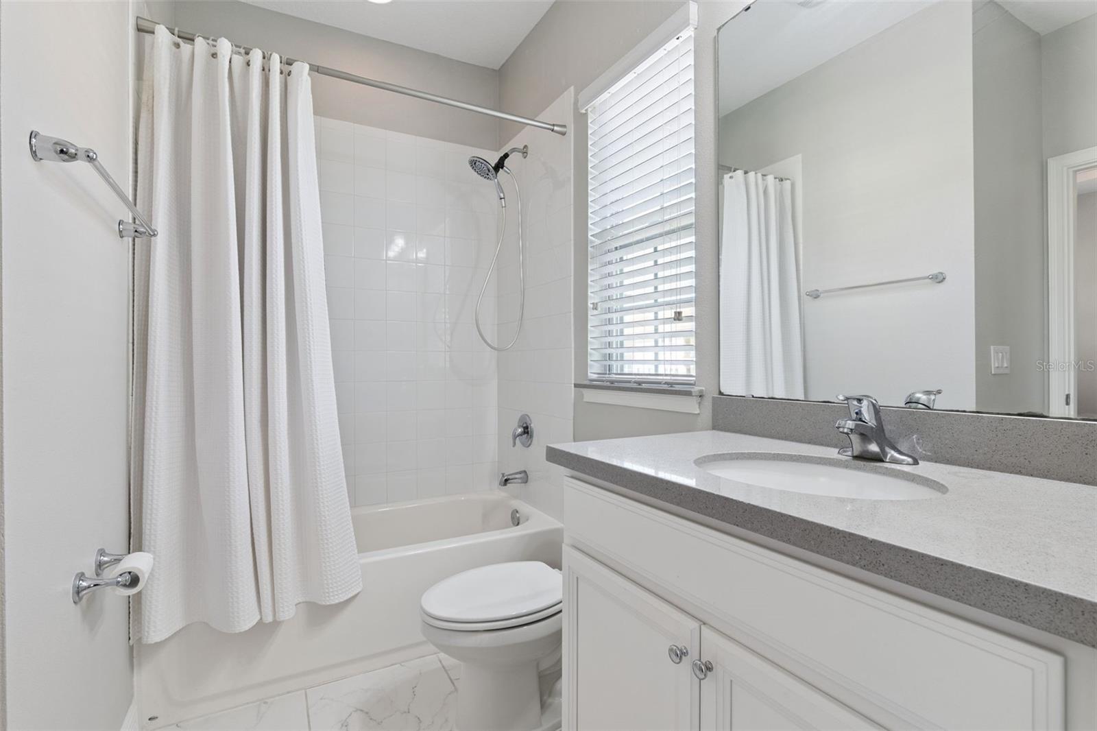 FOUNTAIN PARKE AT LAKE MARY PH 2 - Residential