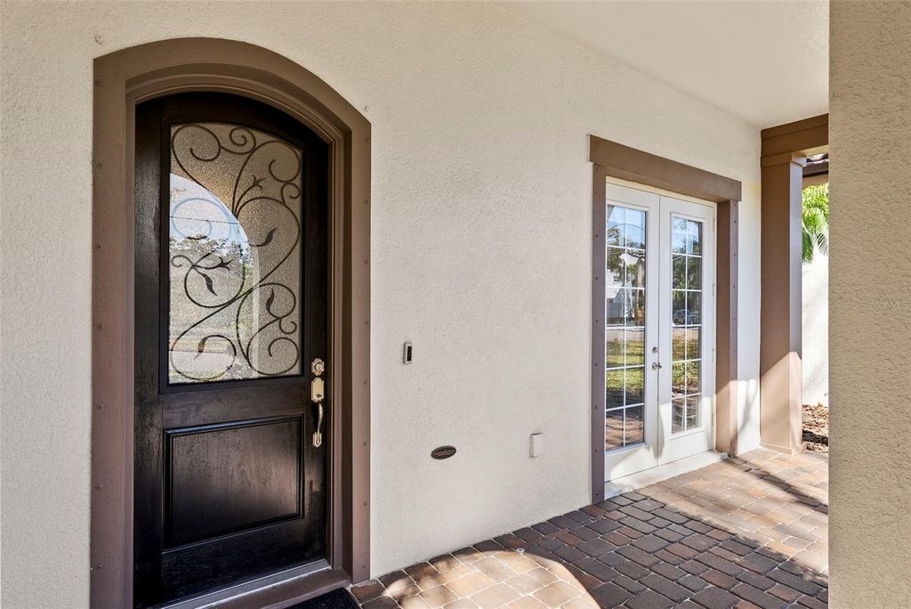 Photo of 3701 W Jetton Avenue, Tampa, FL 33629 (MLS # TB8475211)