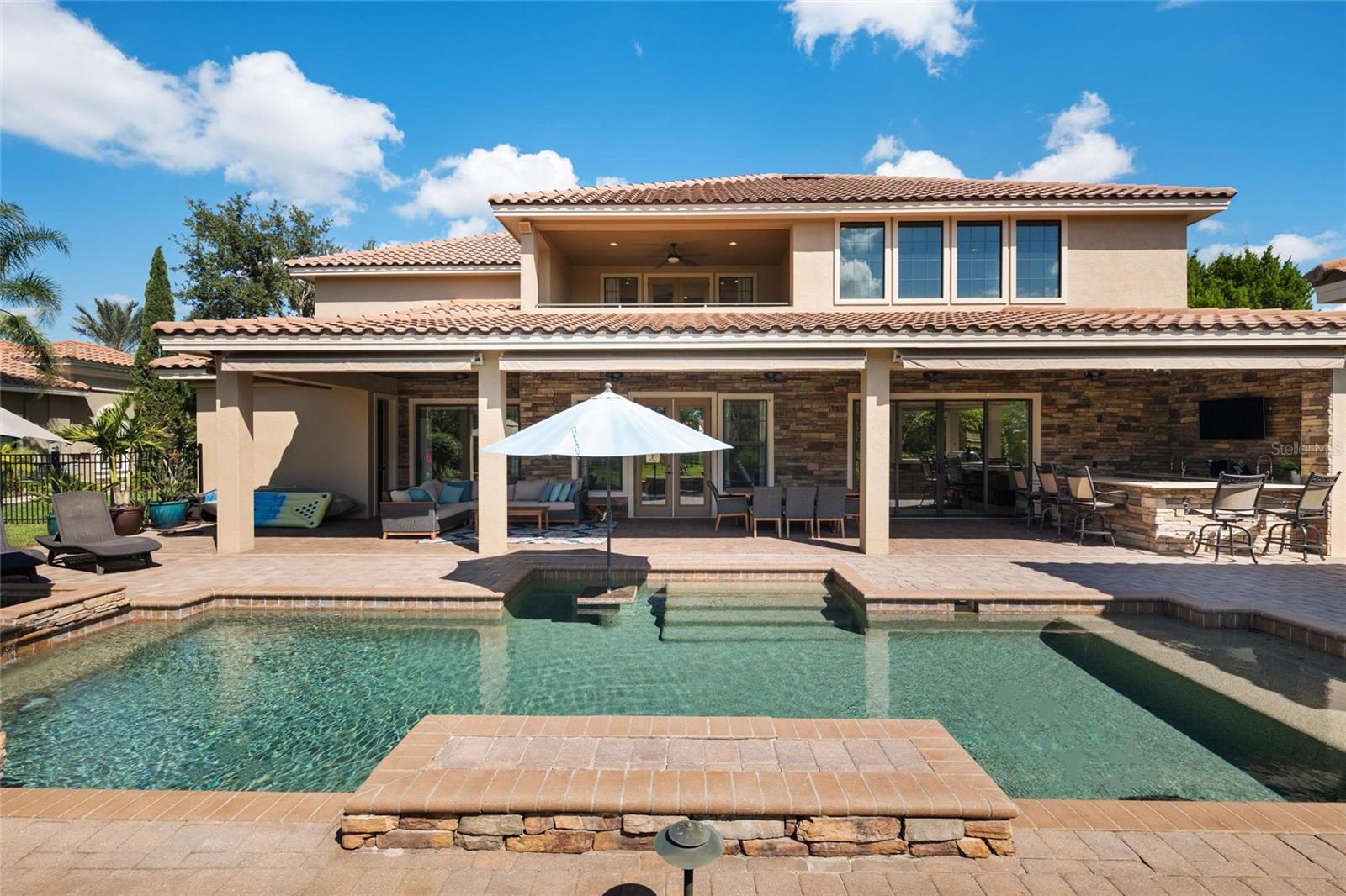 LADERA - Residential