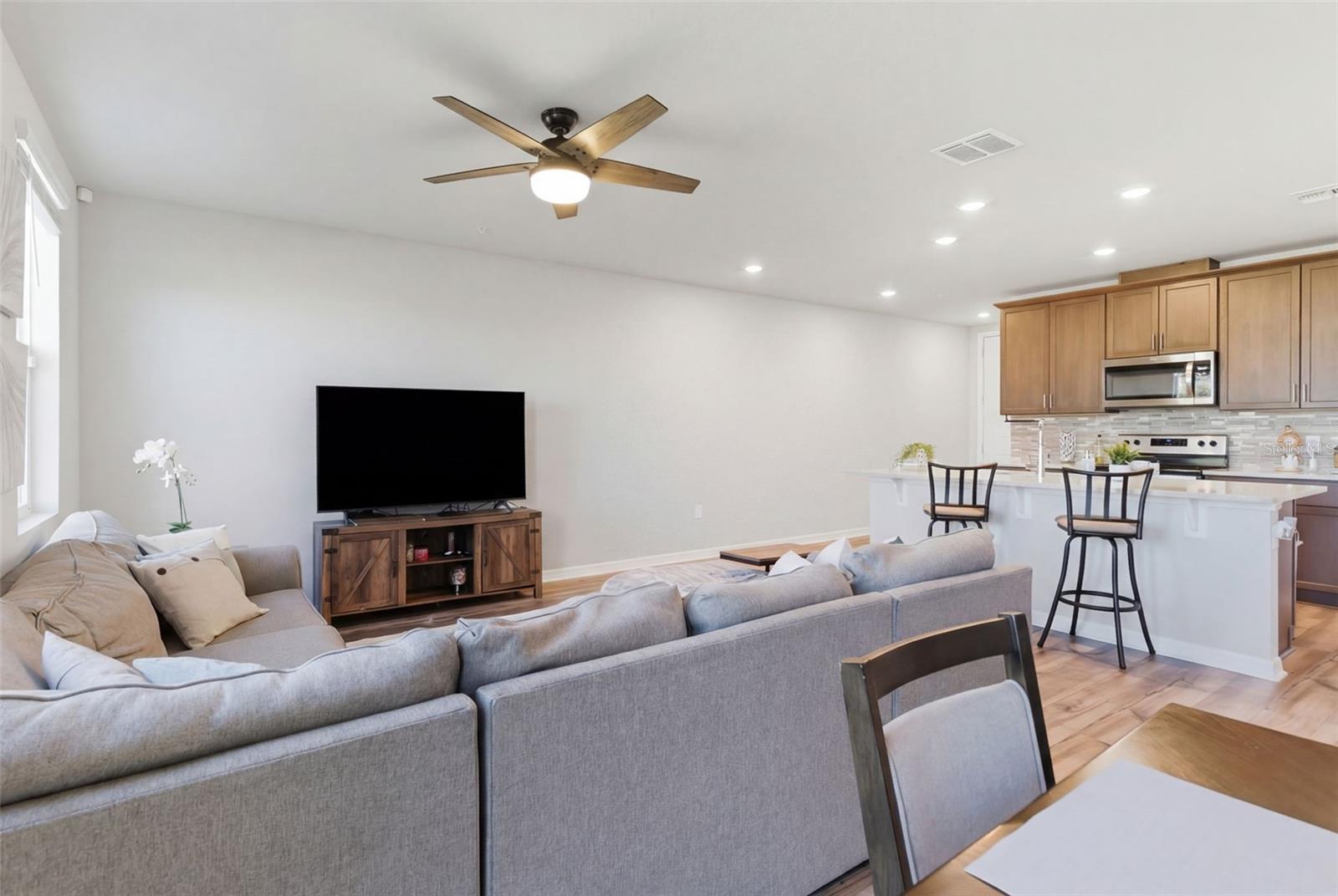 GREENS/FRST LK-PH 2 - Residential