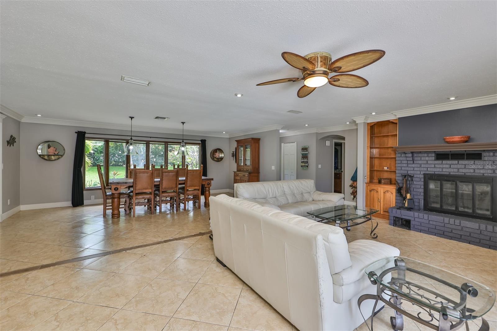 PINELLAS GROVES - Residential