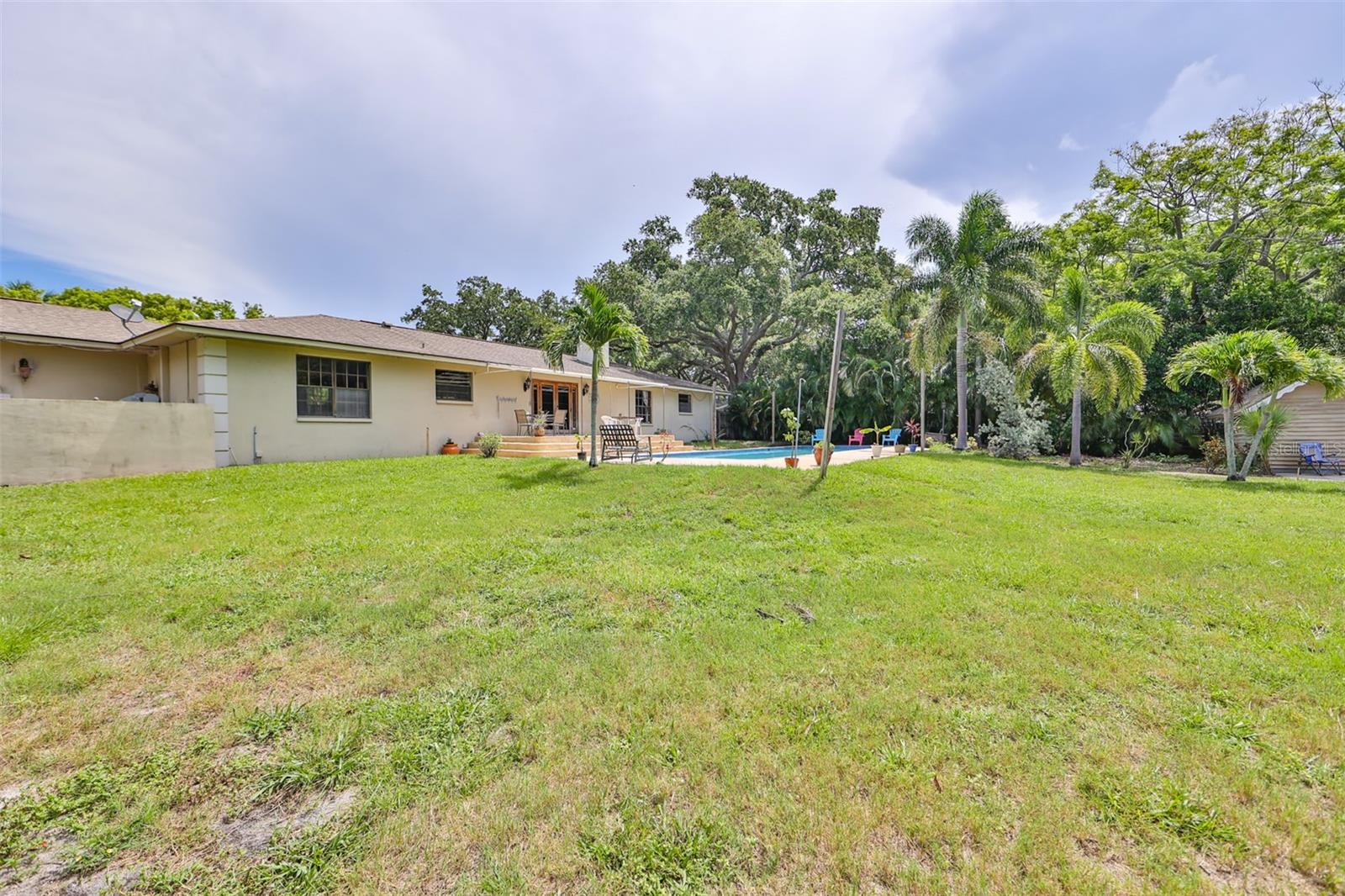 PINELLAS GROVES - Residential