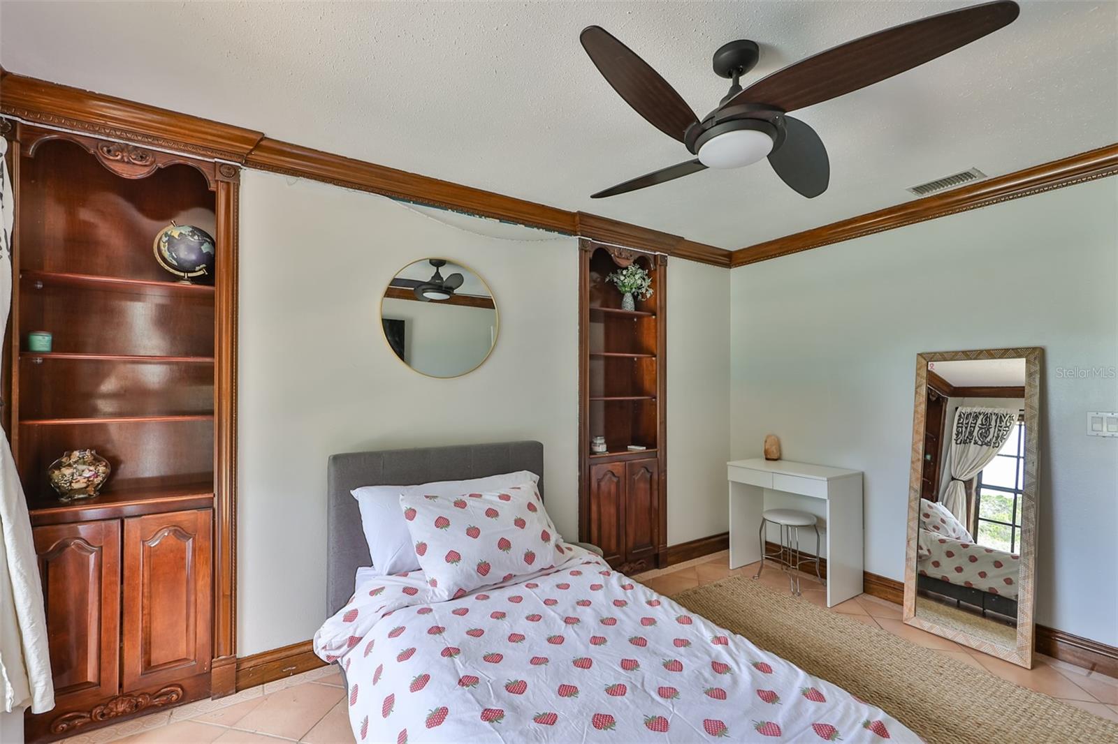 PINELLAS GROVES - Residential