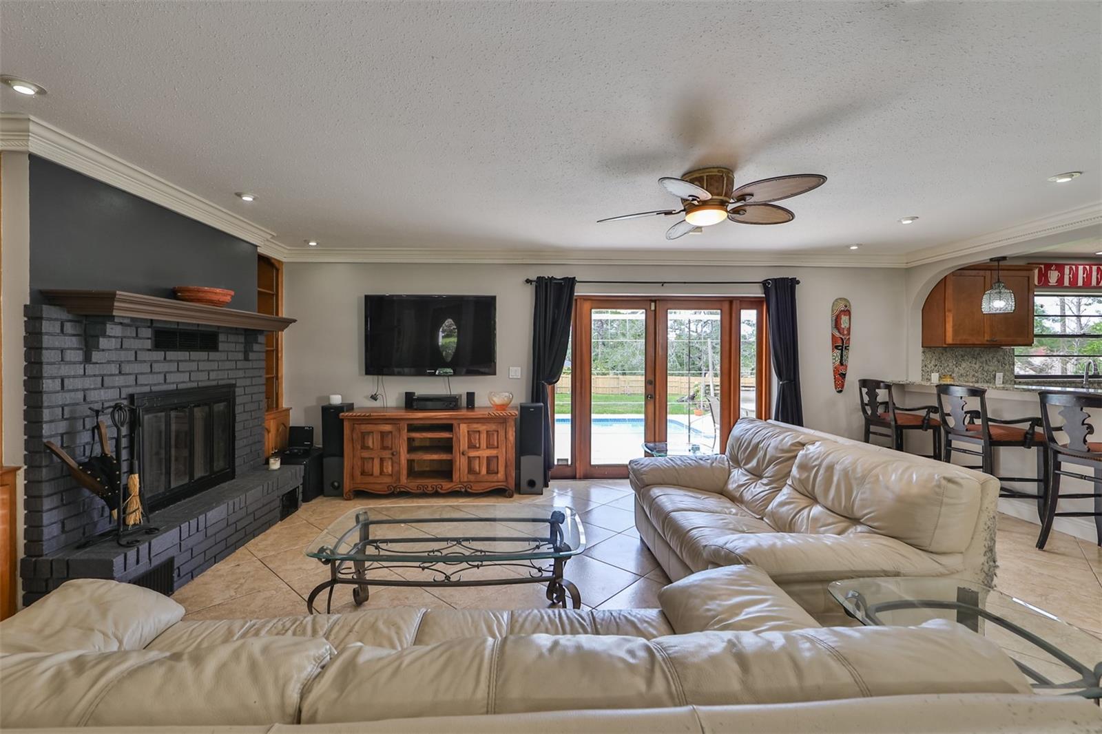 PINELLAS GROVES - Residential