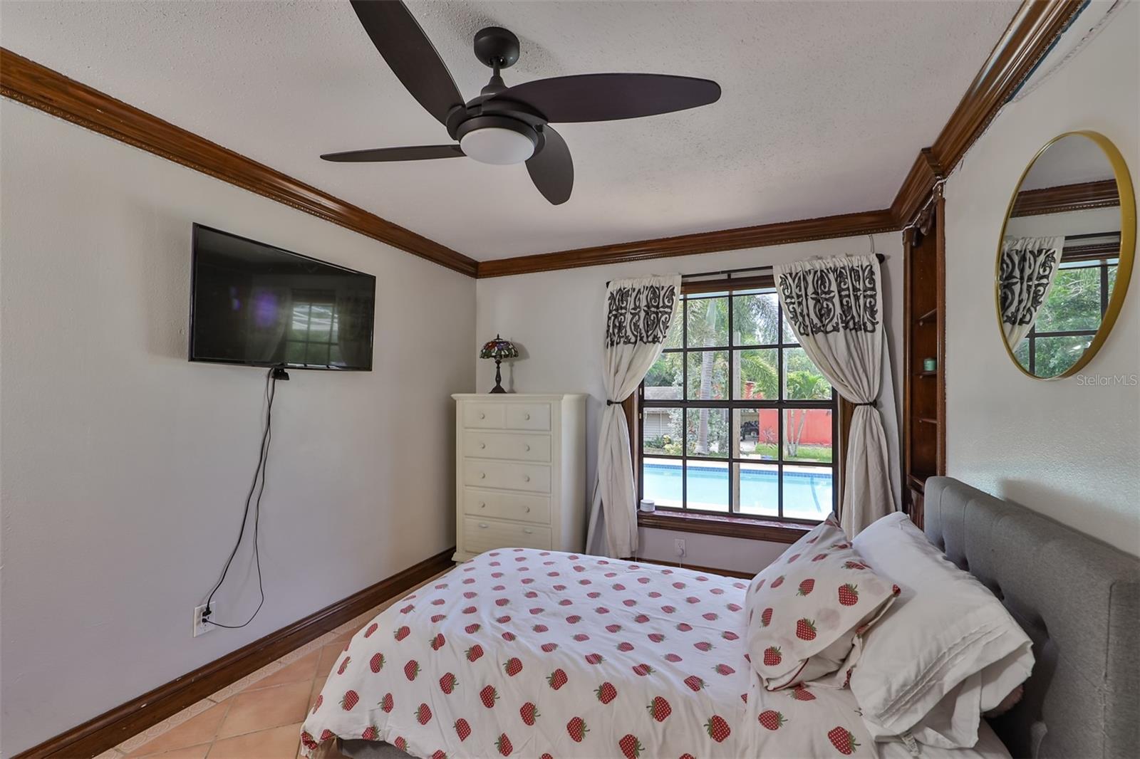 PINELLAS GROVES - Residential