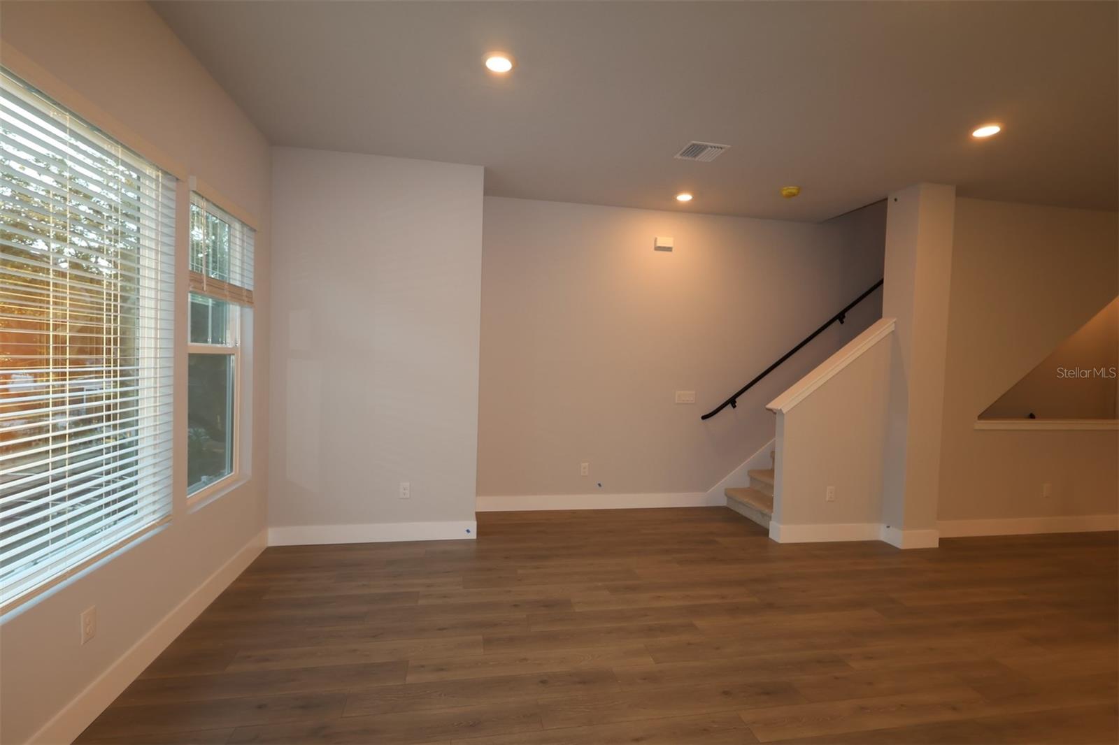 APEX AT SEMINOLE HEIGHTS - Residential