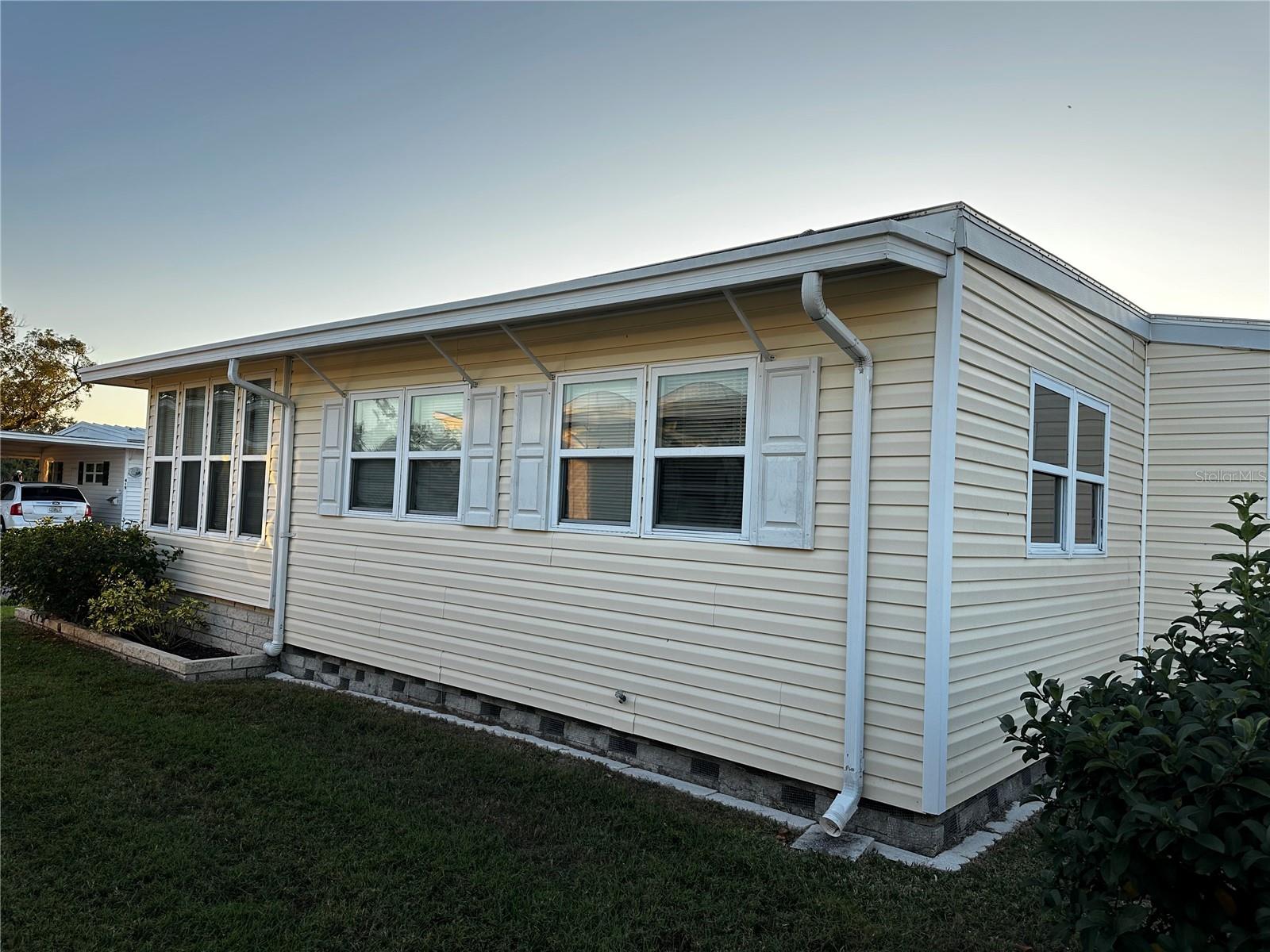 1100 BELCHER ROAD S 400