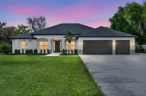 Photo of 17401 3rd Street, Montverde, FL 34756 (MLS # G5110348)