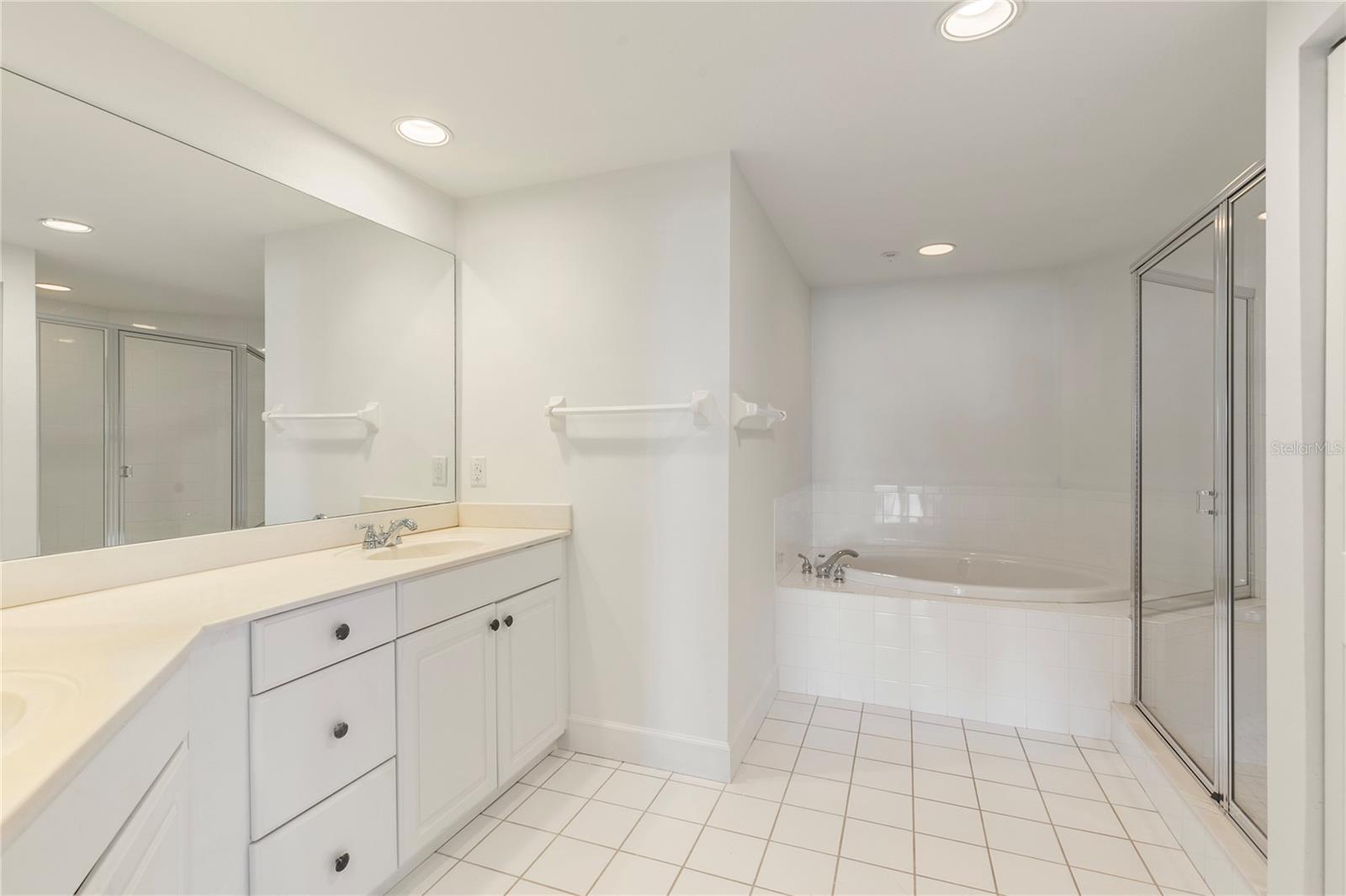 GRANDE ON SAND KEY CONDO - Residential