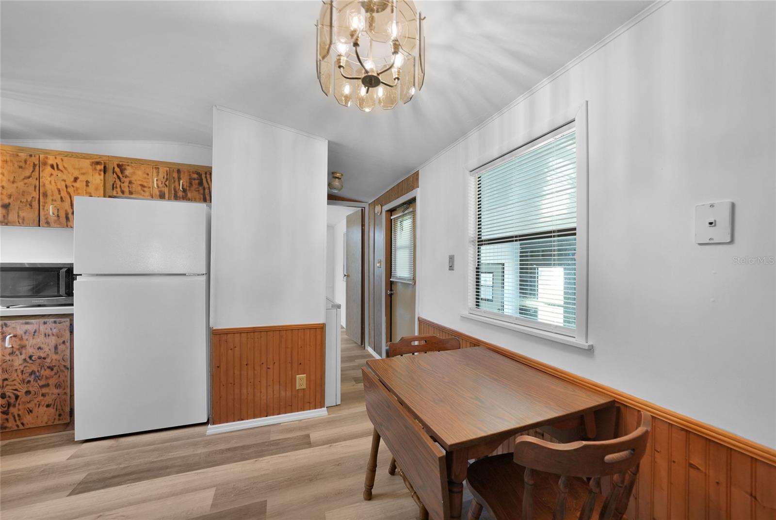 LAKE SIDE ESTATES - Residential