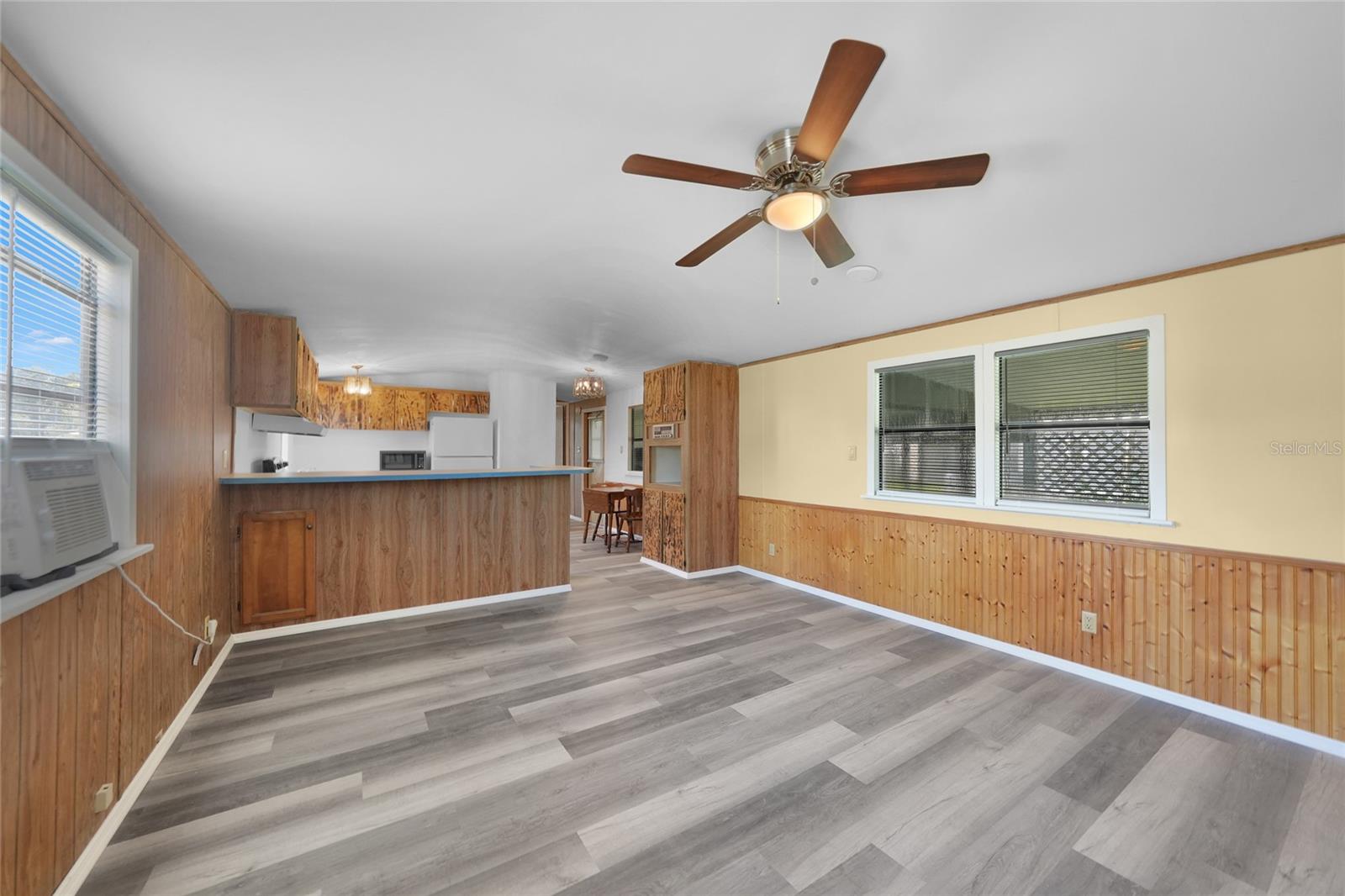 LAKE SIDE ESTATES - Residential