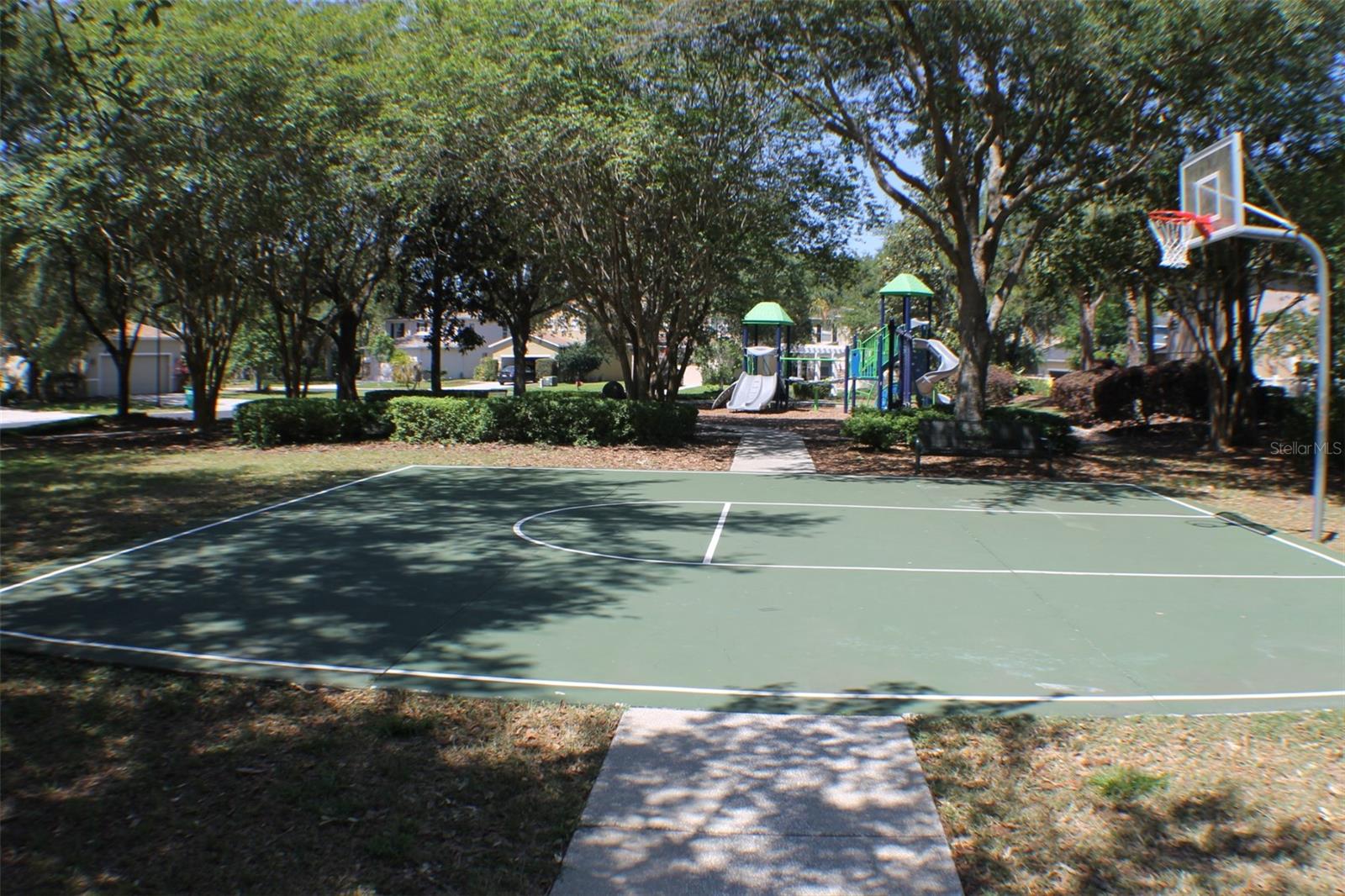 2320 SPRING HOLLOW LOOP