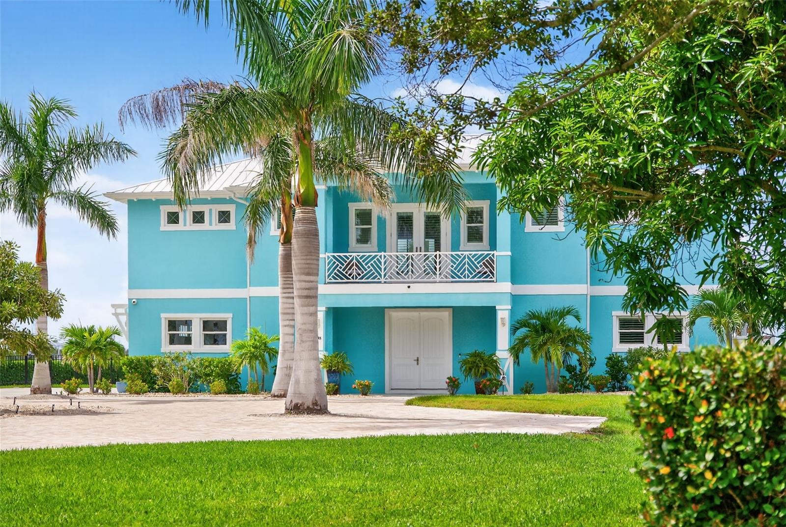 345 GREEN DOLPHIN DRIVE