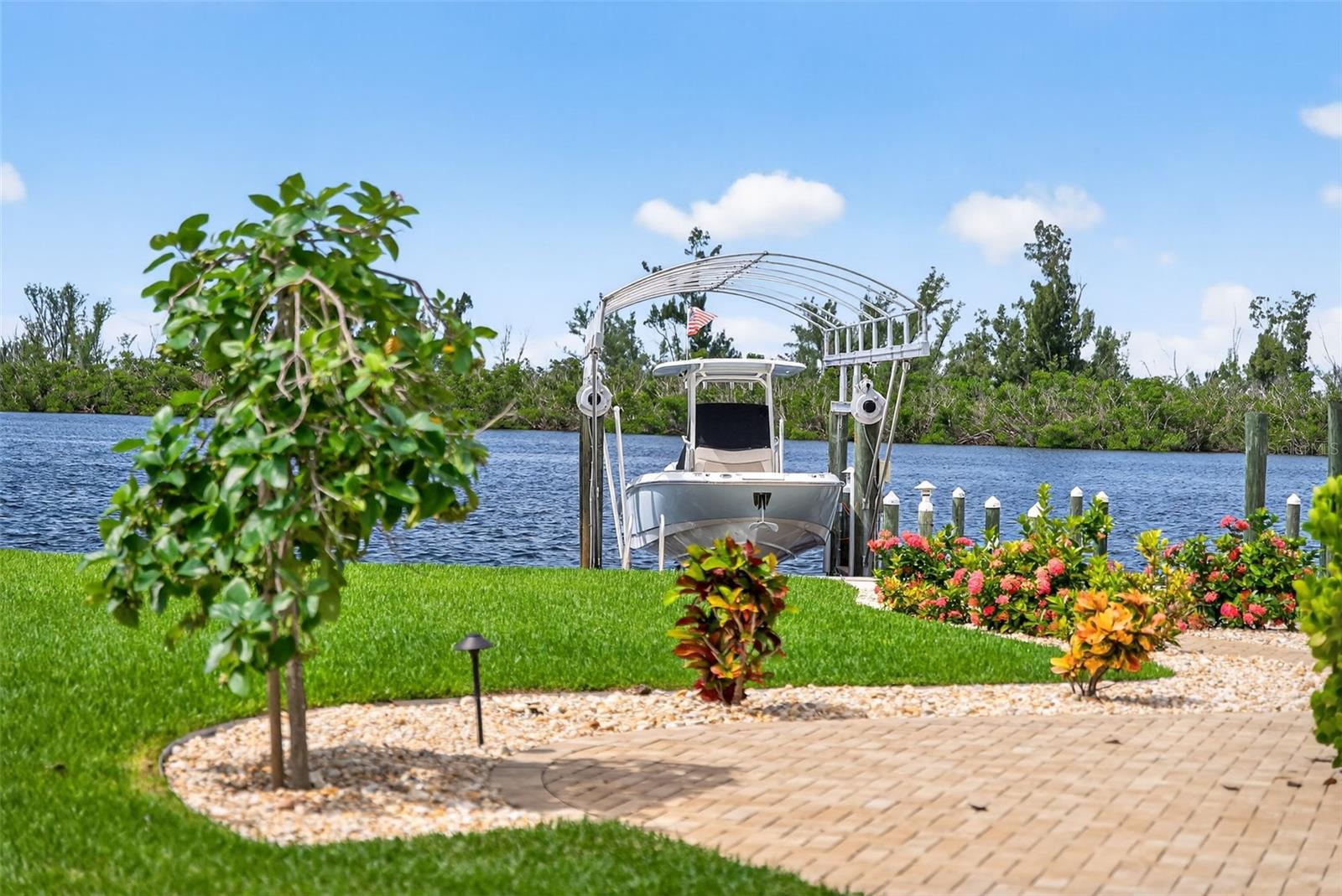 CAPE HAZE - Residential