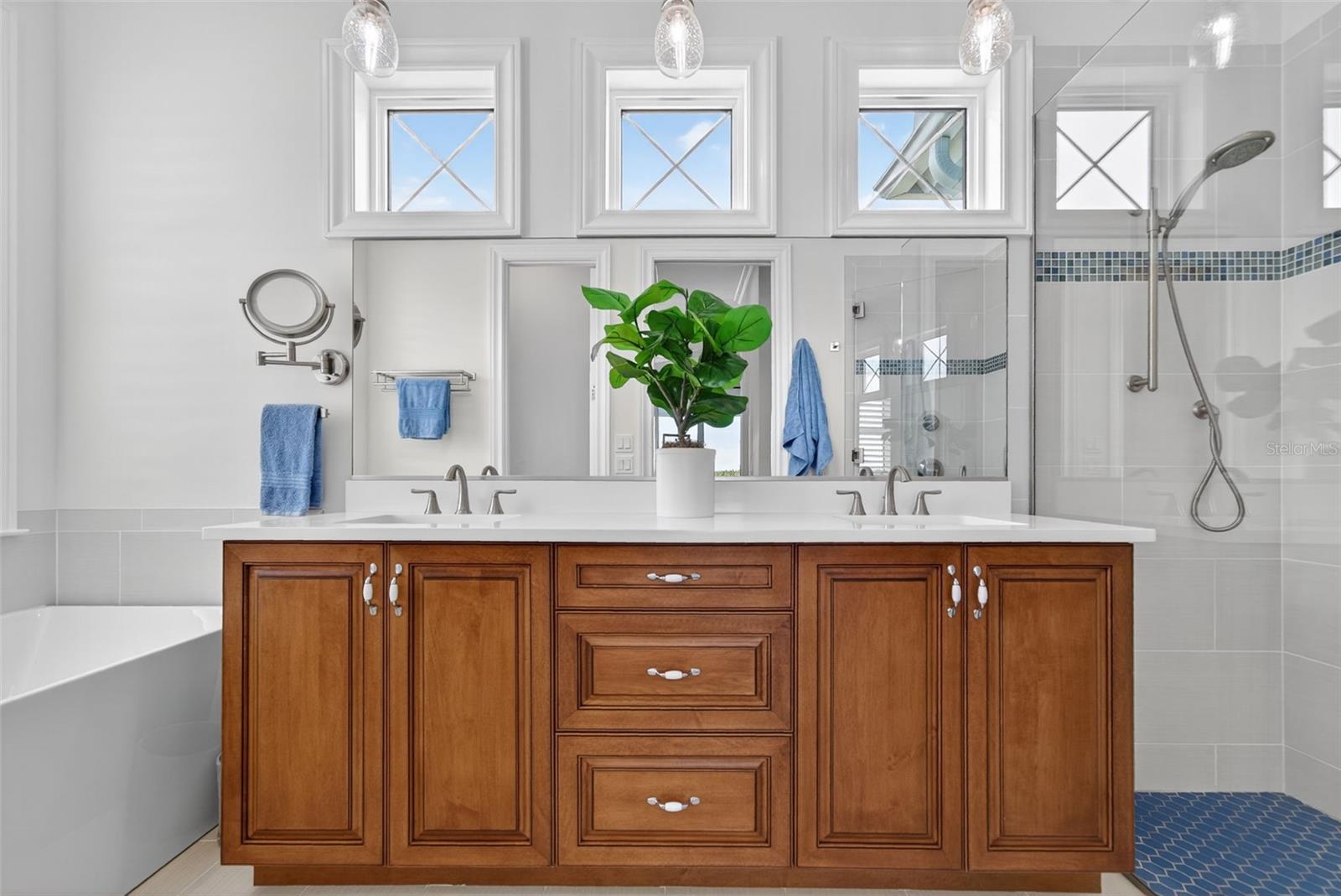 CAPE HAZE - Residential