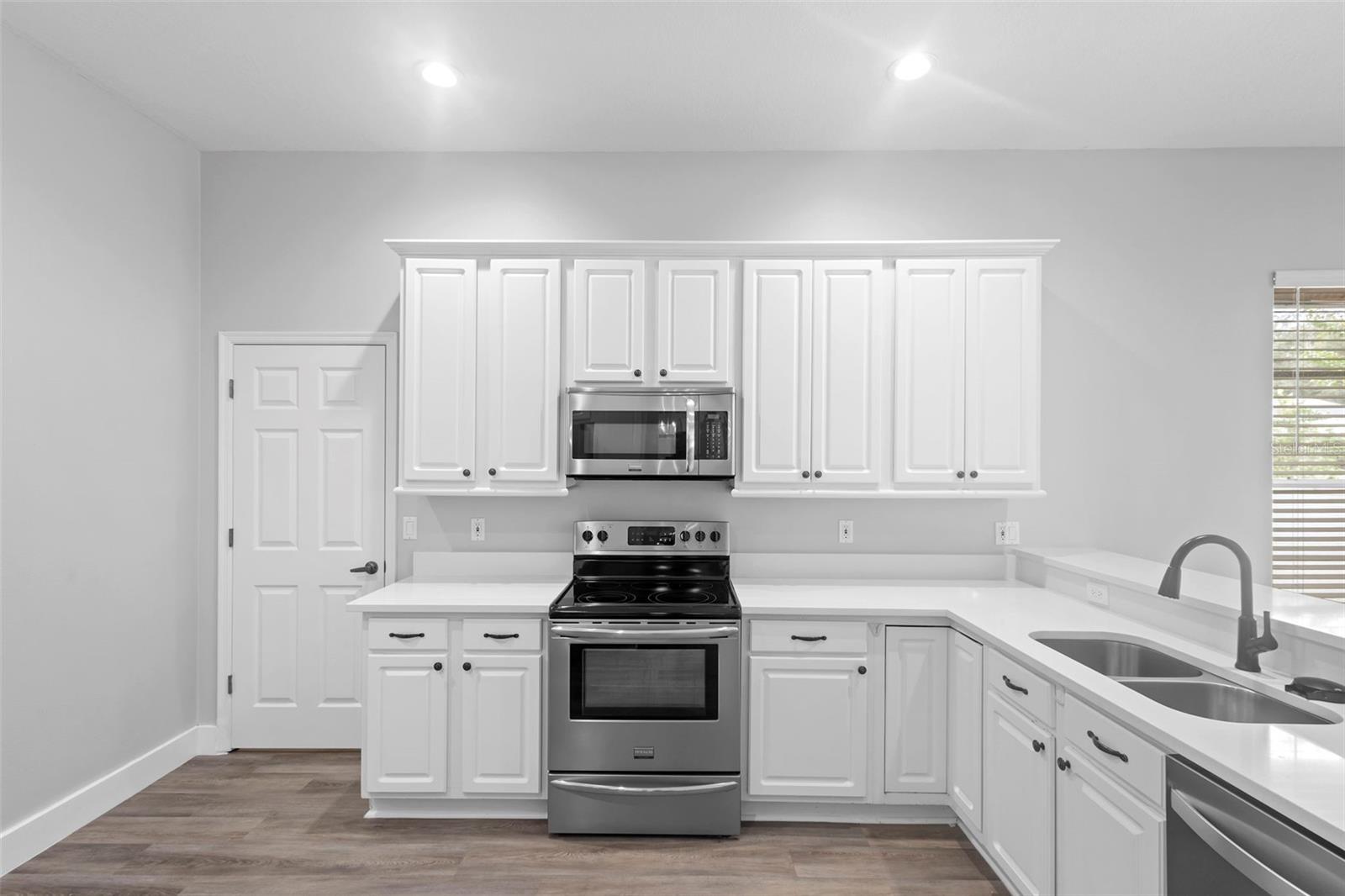 THE GLADES ON SYLVAN LAKE PH 2 - Residential