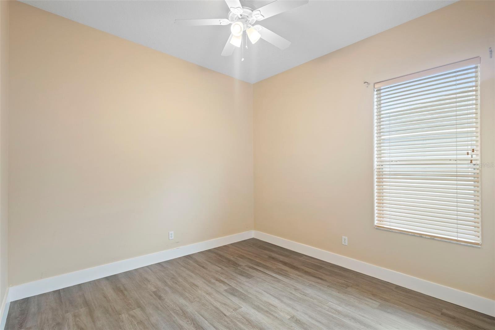 THE GLADES ON SYLVAN LAKE PH 2 - Residential