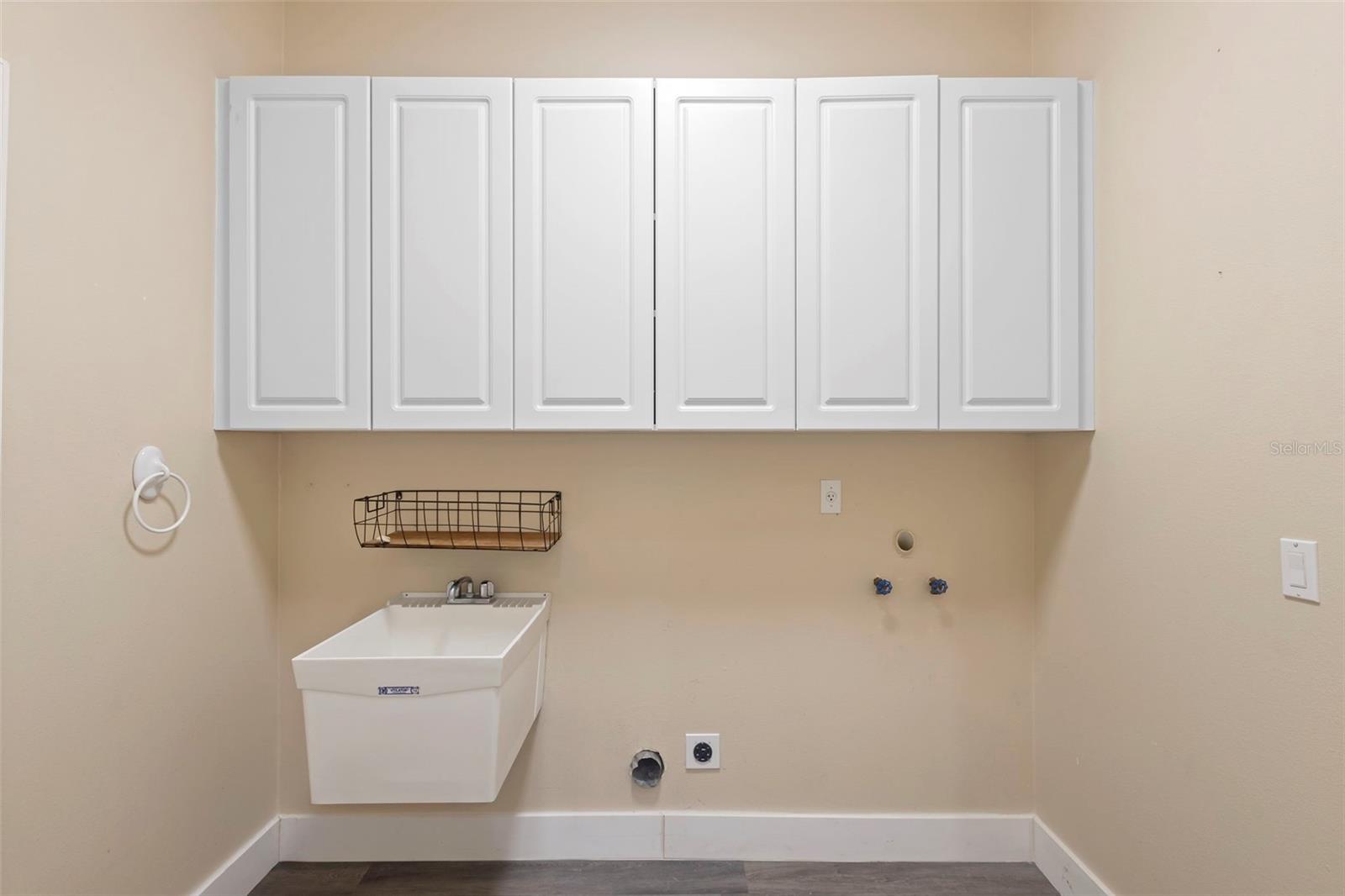 THE GLADES ON SYLVAN LAKE PH 2 - Residential