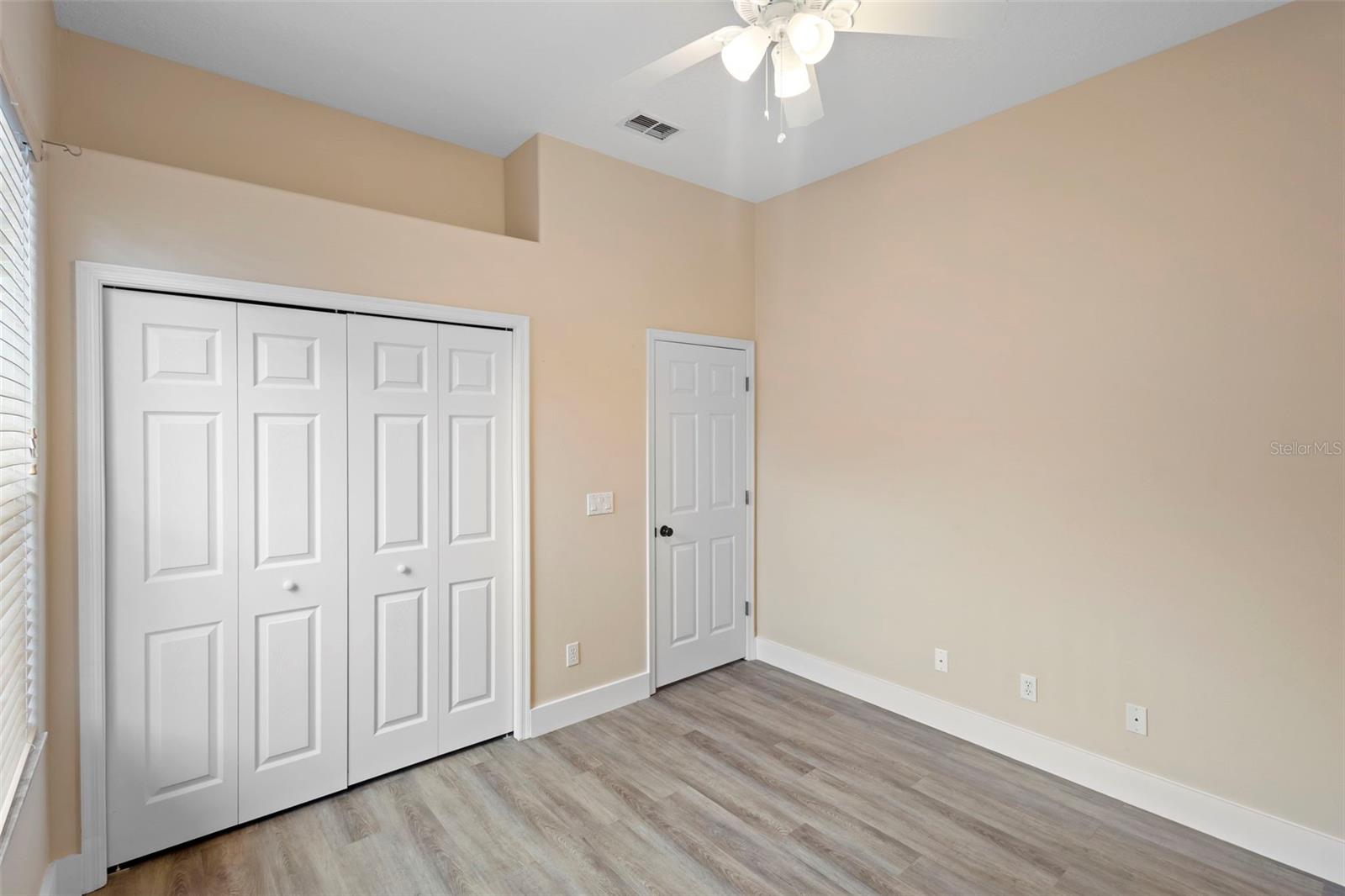 THE GLADES ON SYLVAN LAKE PH 2 - Residential