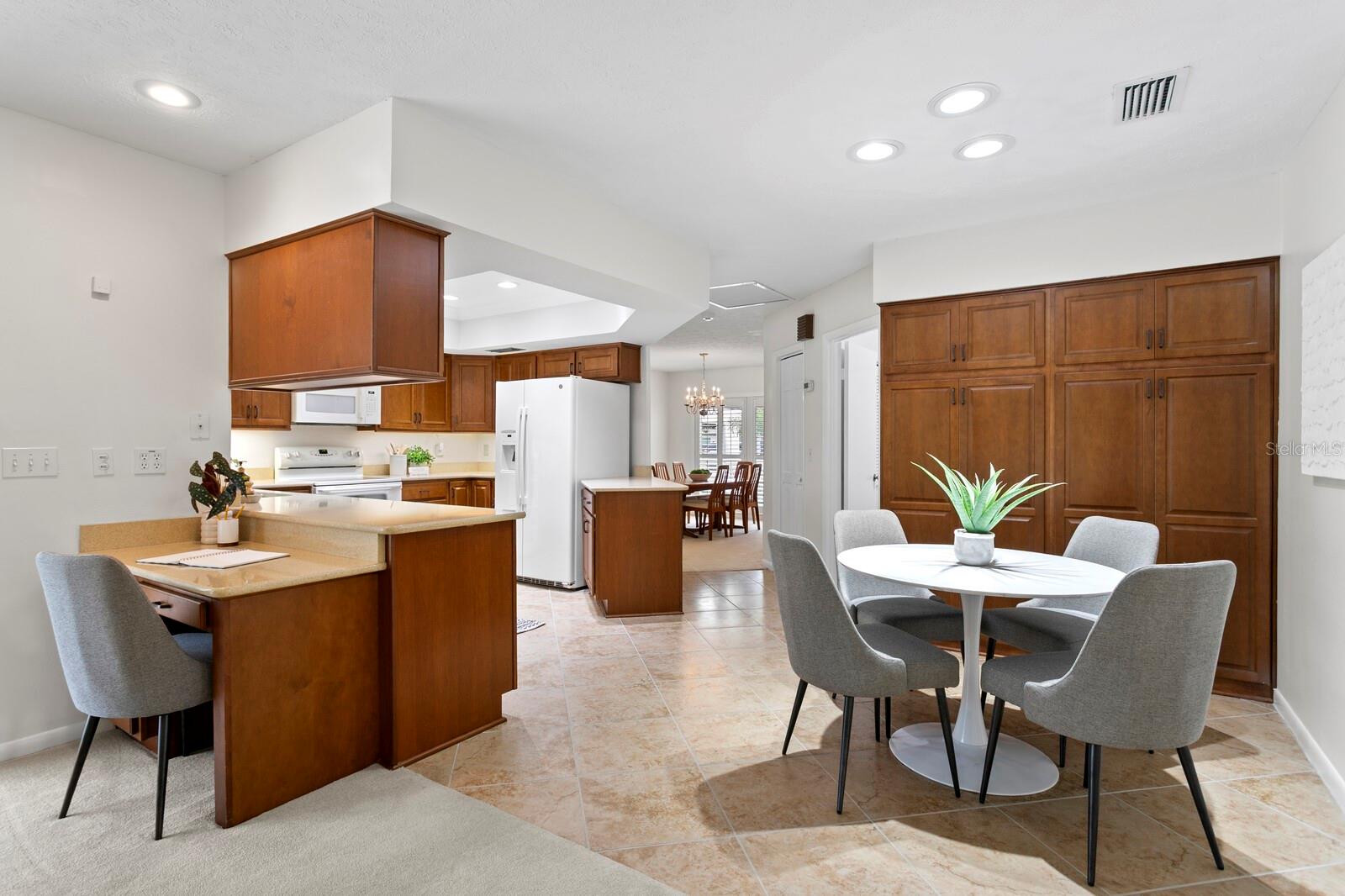 TEMPLE TERRACE ESTATES REP - Residential