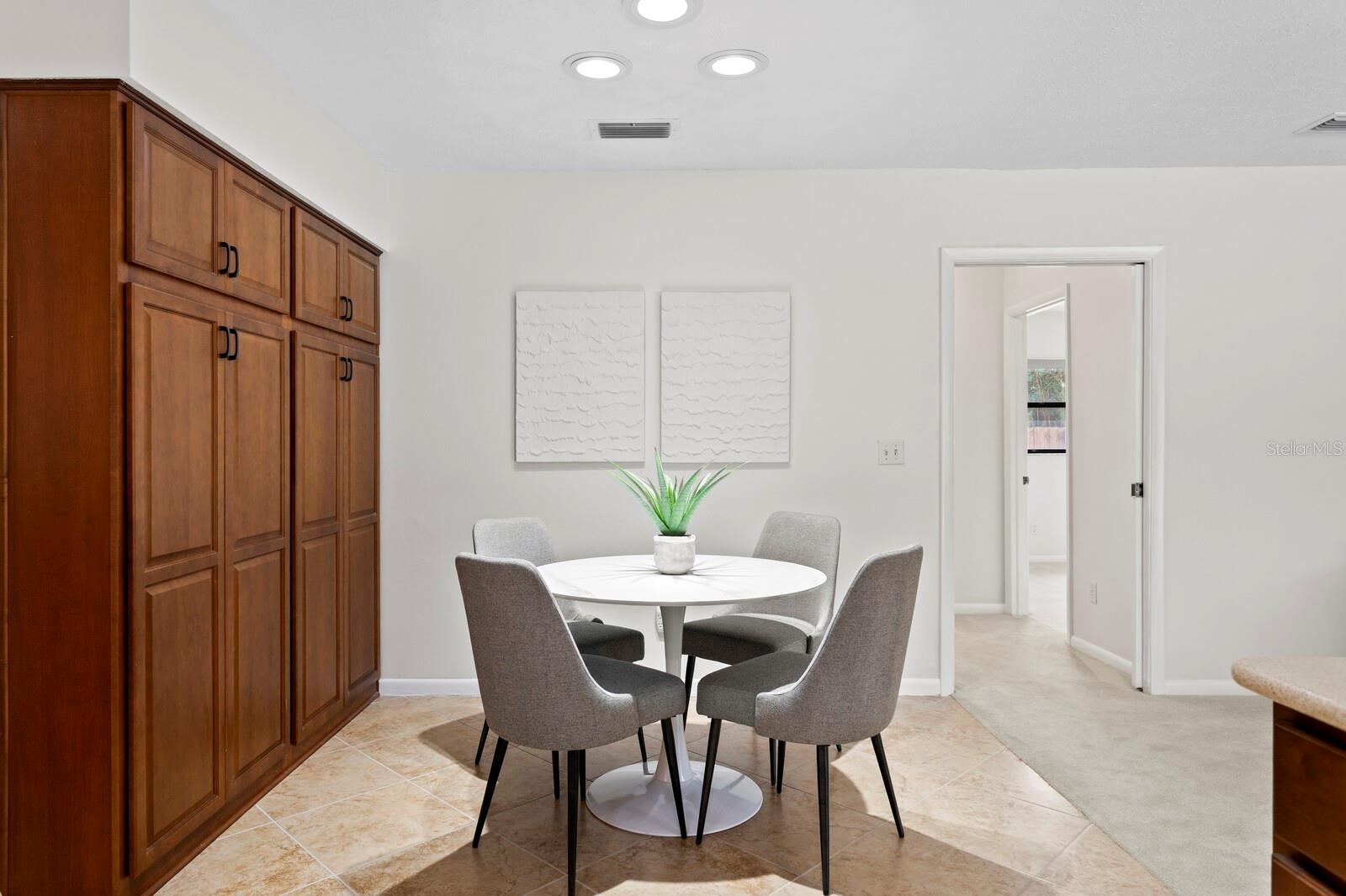 TEMPLE TERRACE ESTATES REP - Residential