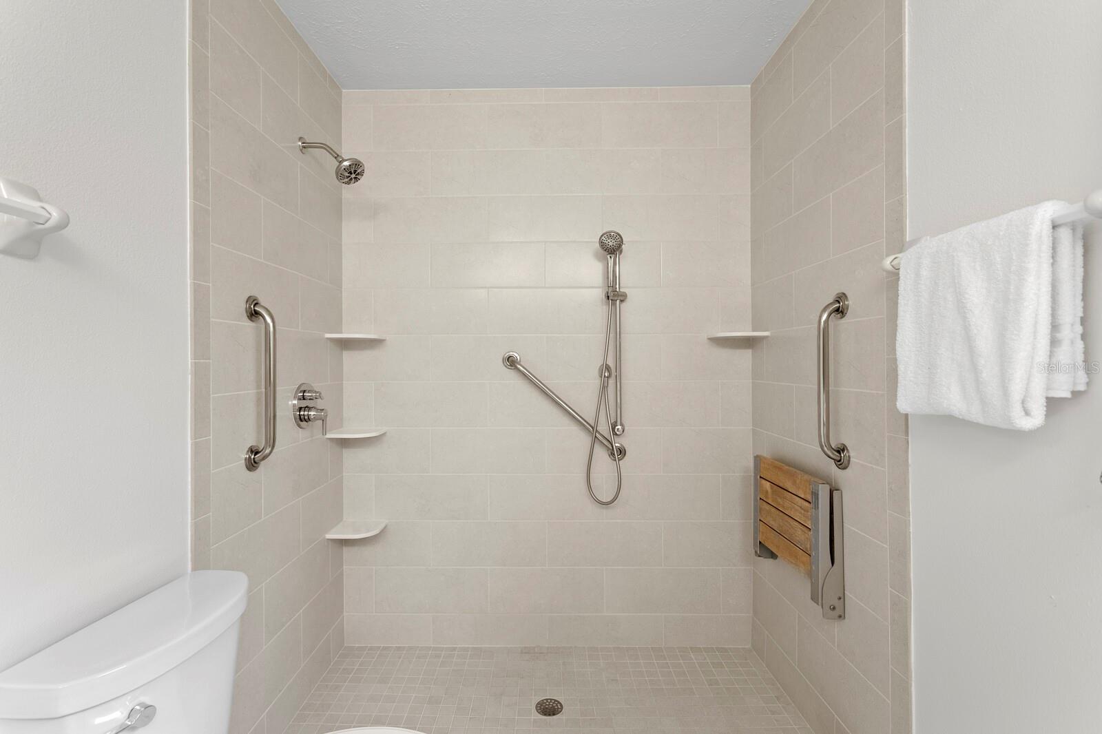 TEMPLE TERRACE ESTATES REP - Residential