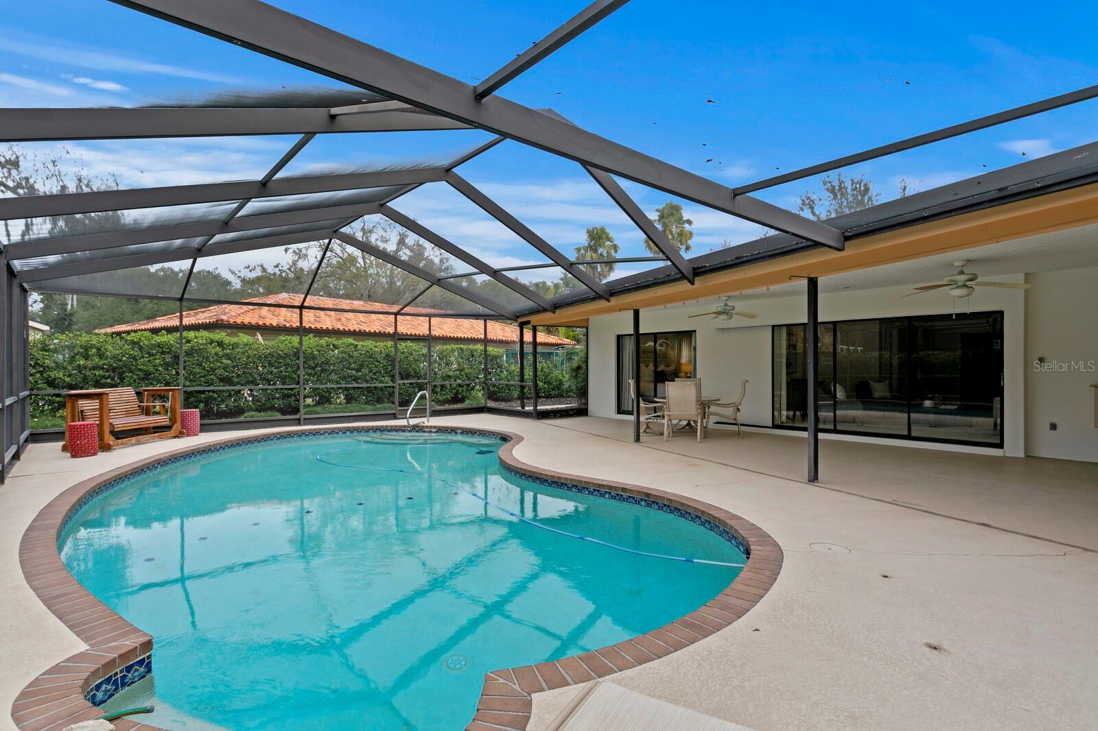 TEMPLE TERRACE ESTATES REP - Residential